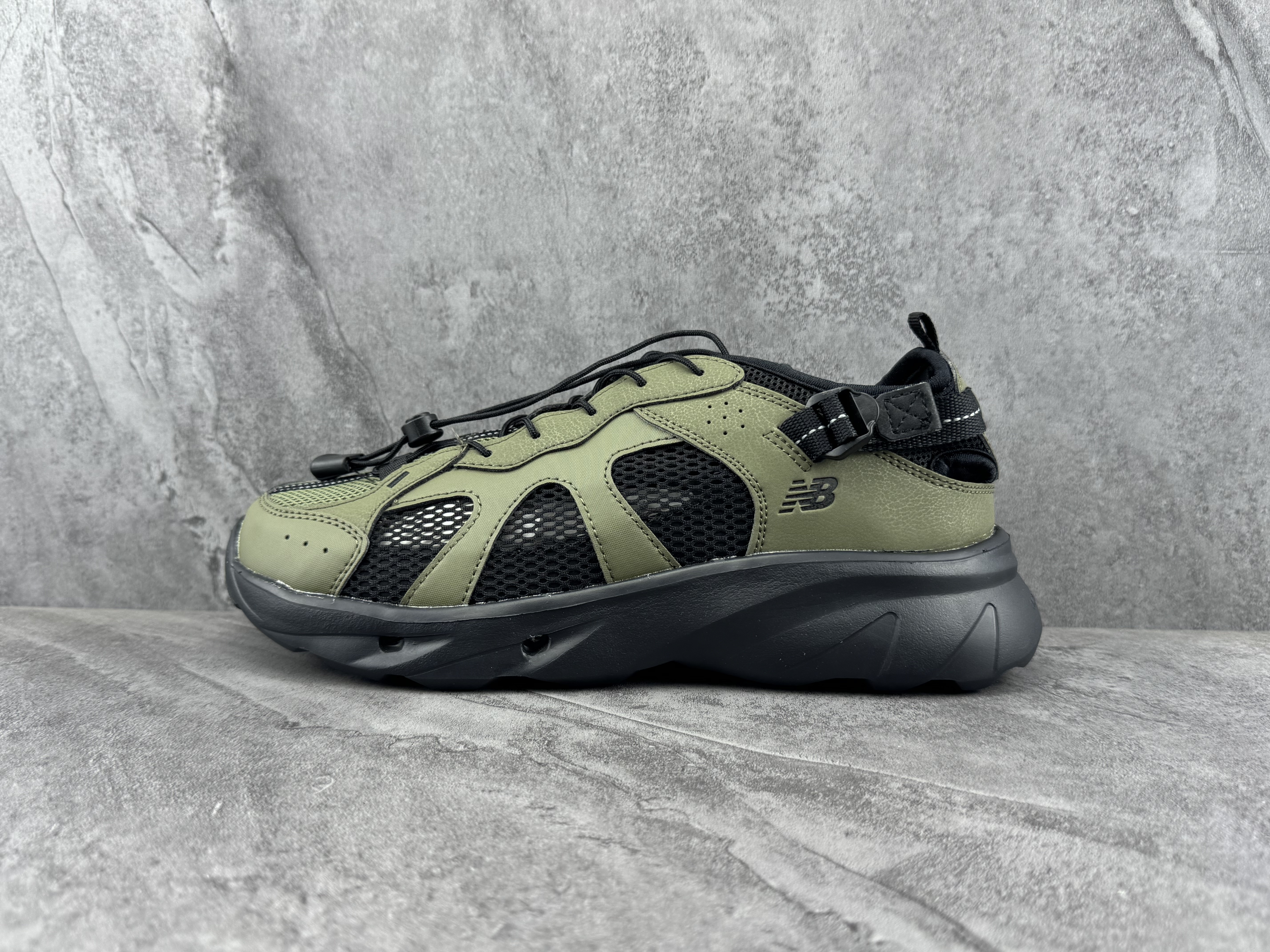 NB Outdoor（H-28）