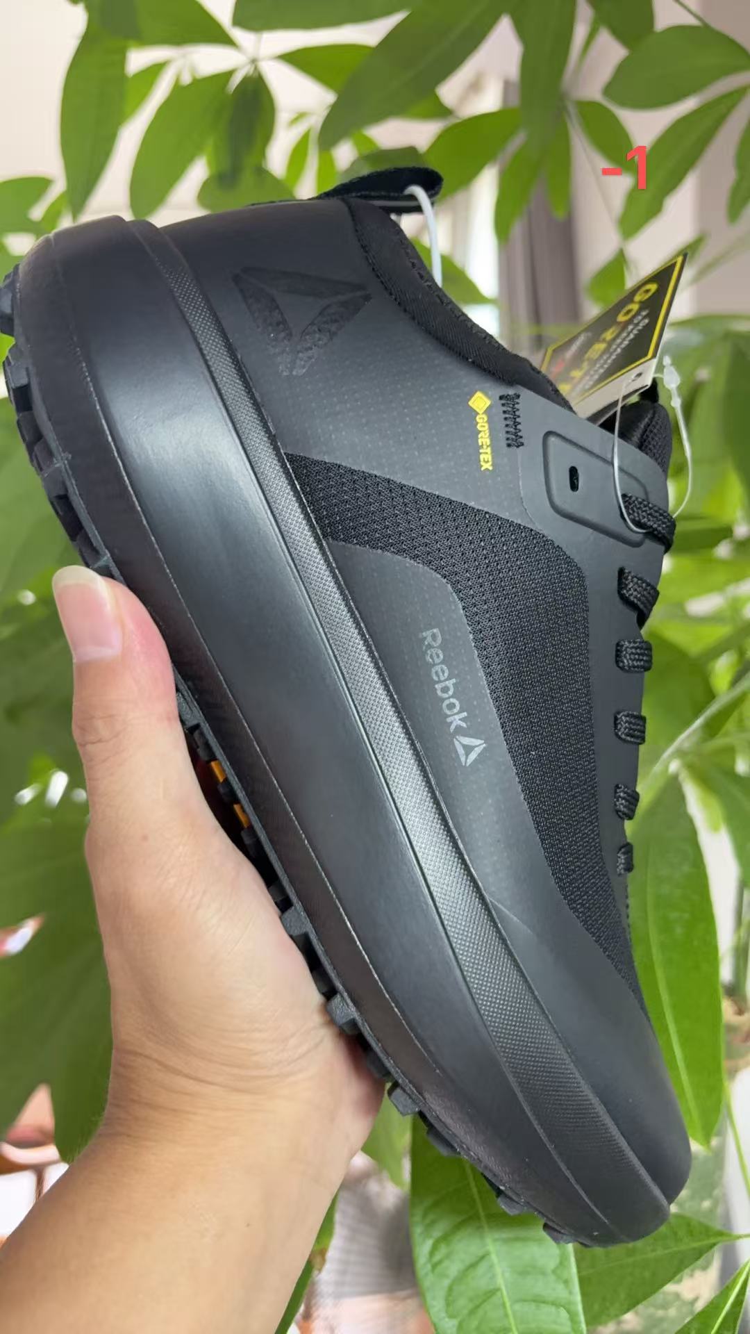 Ree-bok Gore-Tex 防水+保暖（J-34）