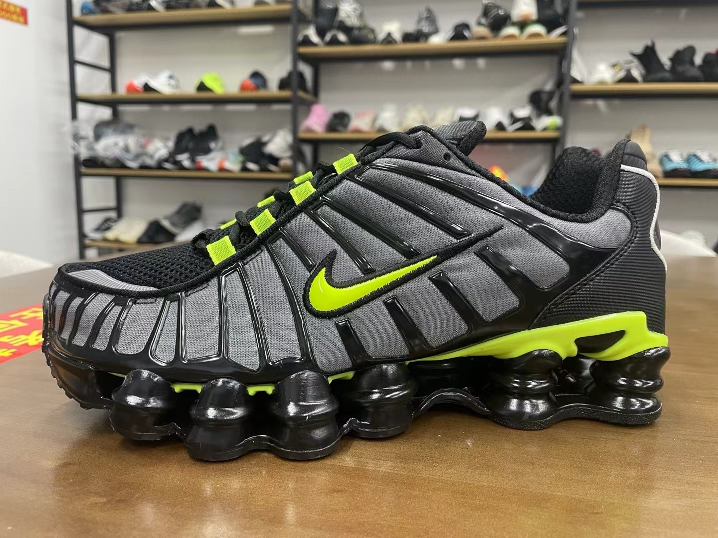 Nike Shox 13（023）