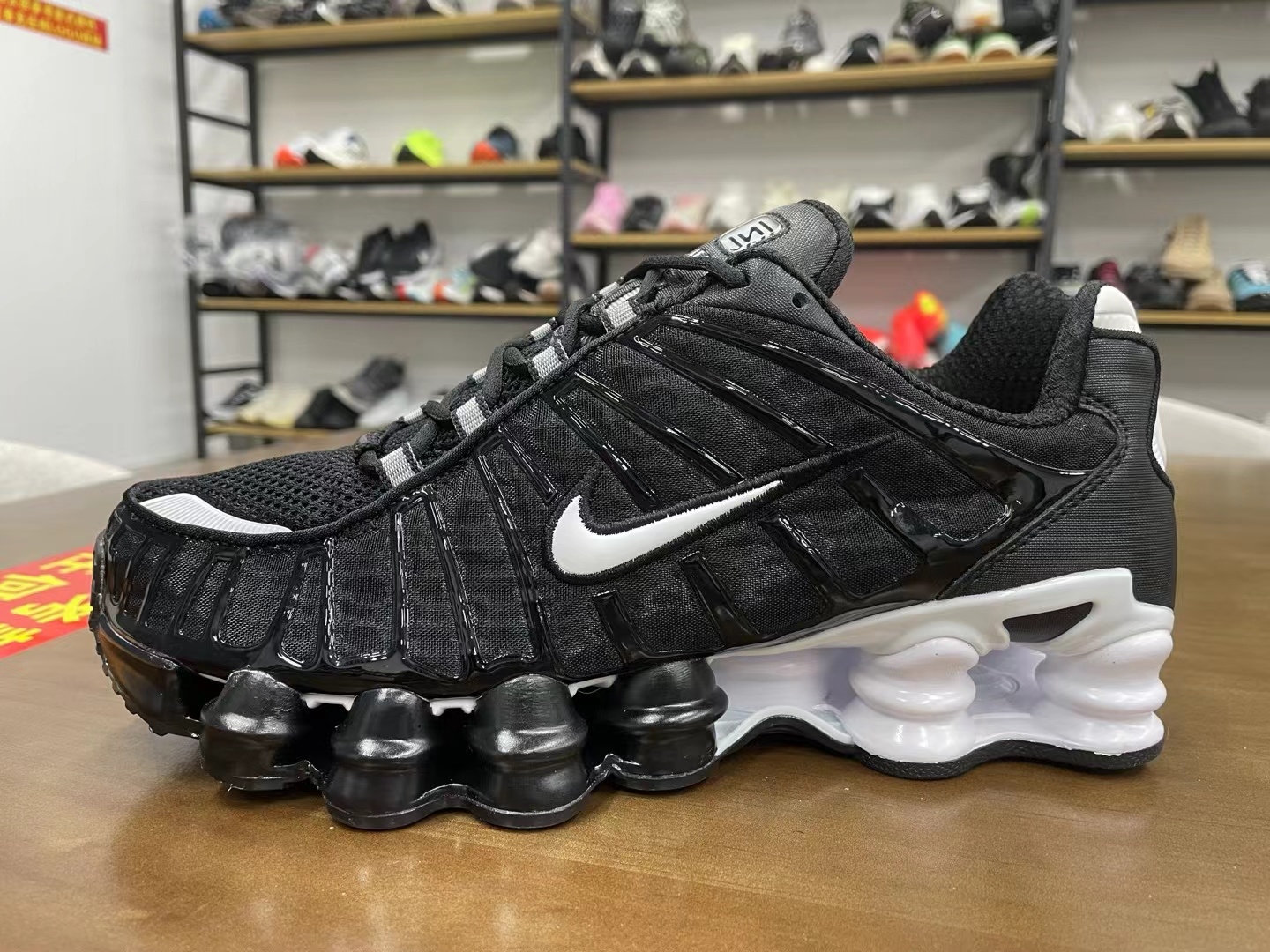 Nike Shox 13（023）