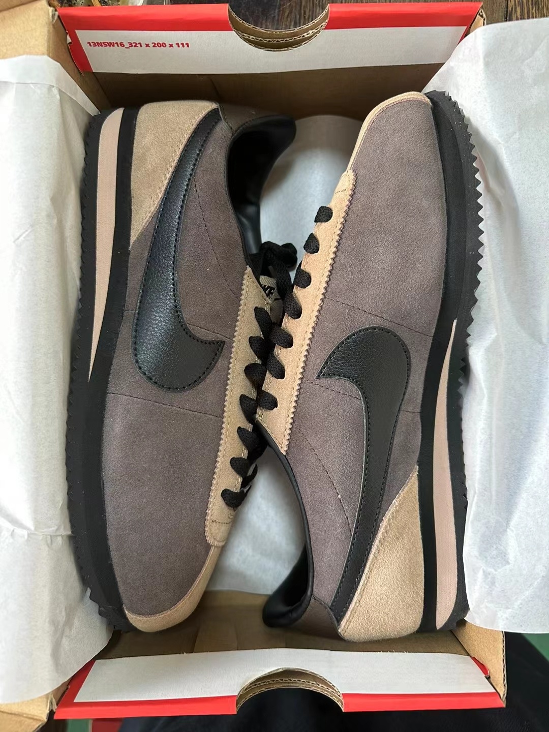 Nike Cortez （F52)