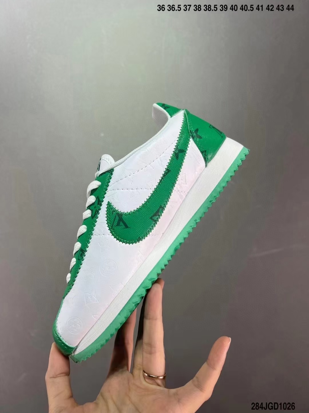 Nike Cortez （F52)