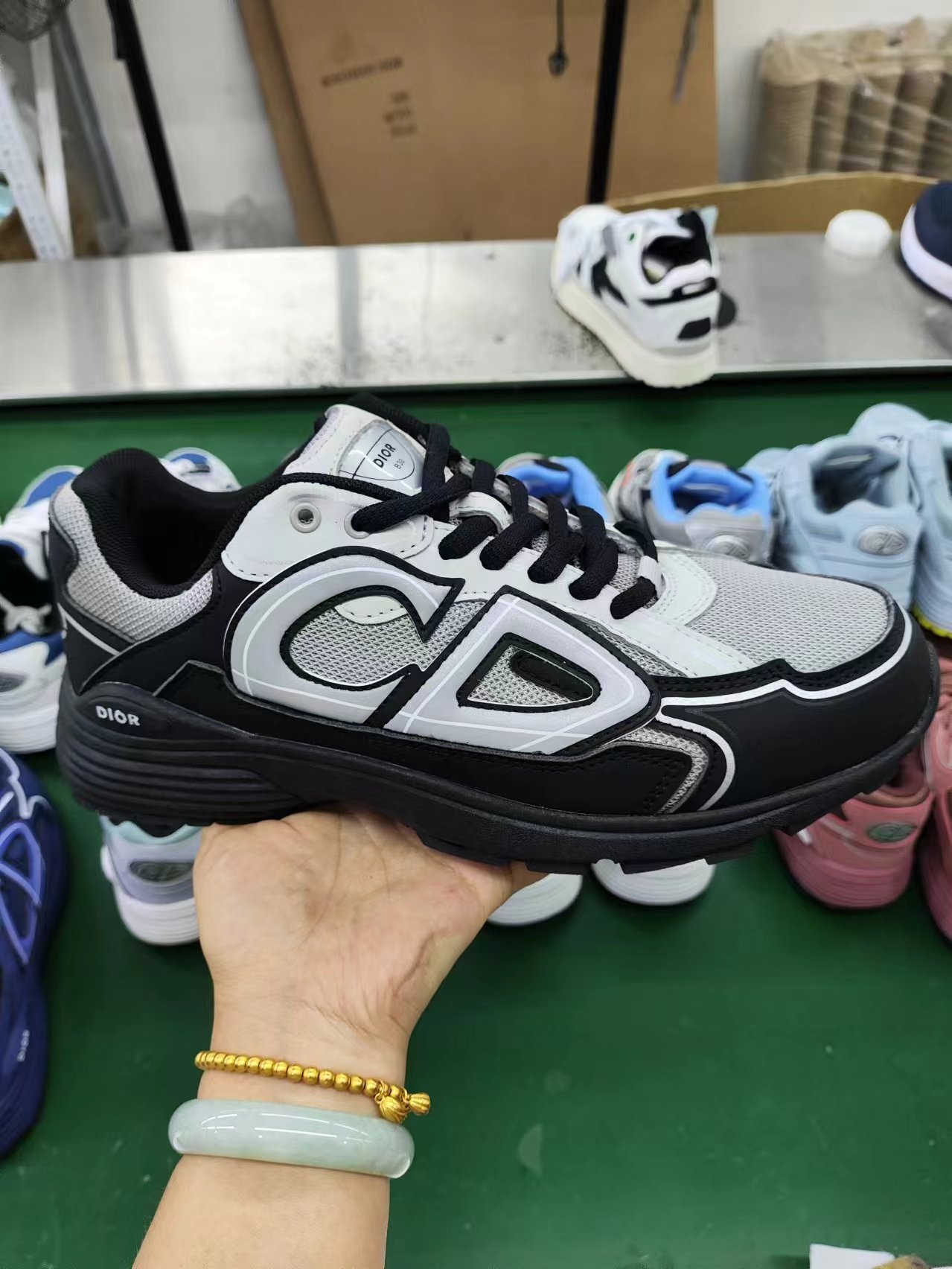 Di-or Running（F117 086）