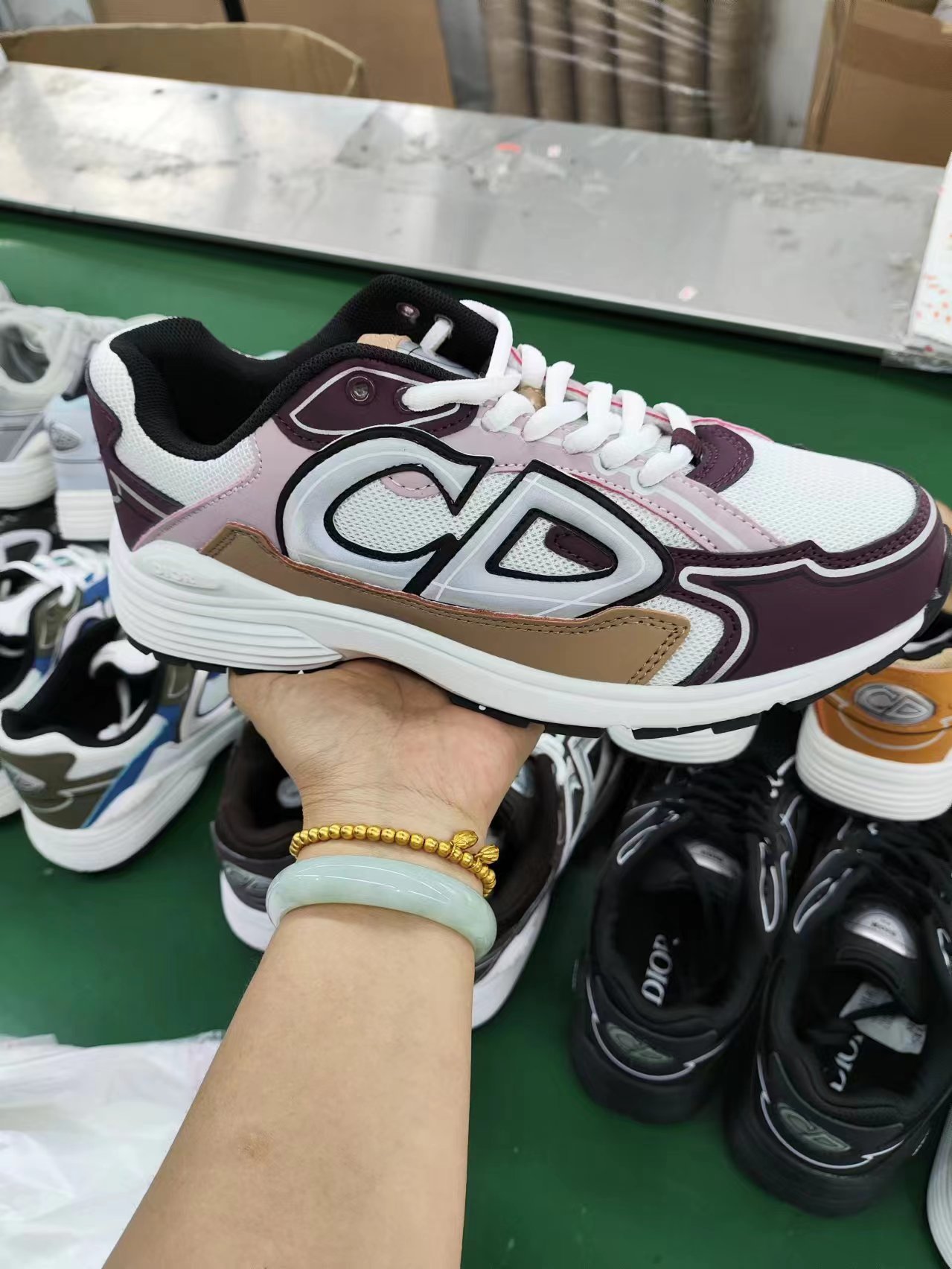 Di-or Running（F117 086）