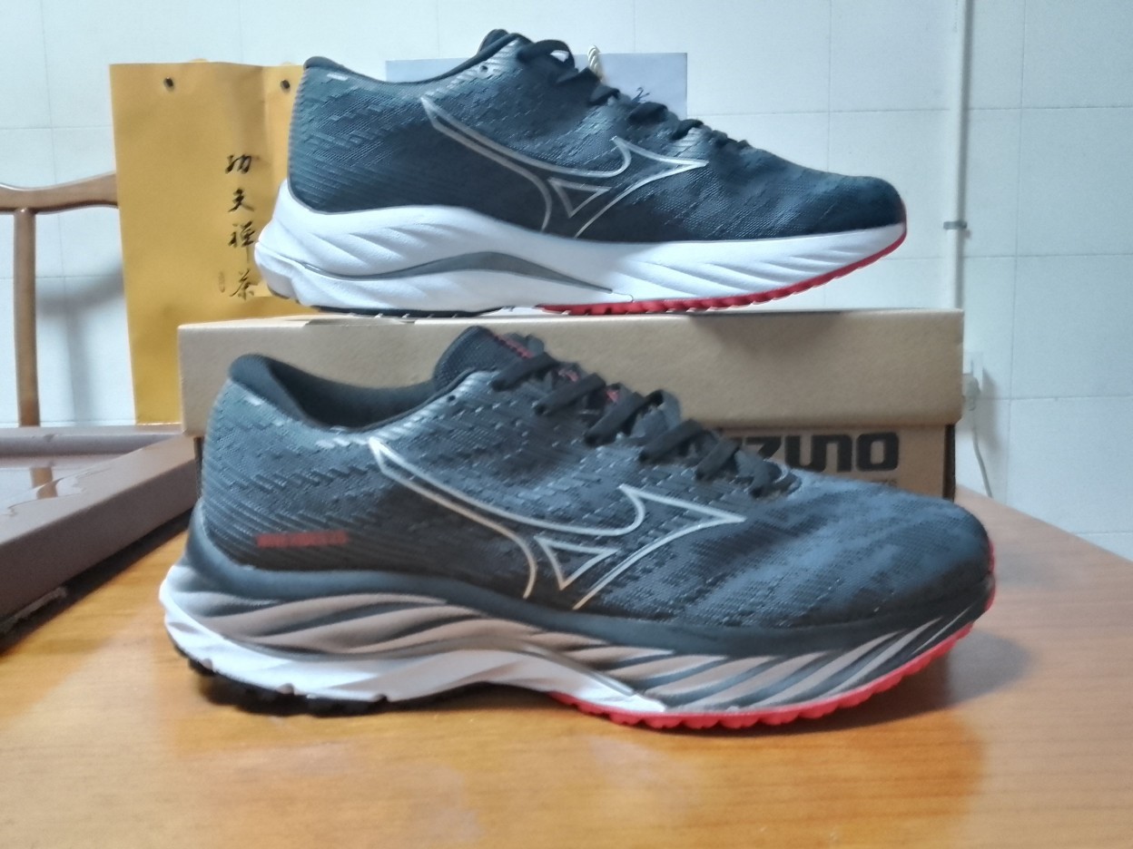 Mi-zuno Wave Rider 26代 #太