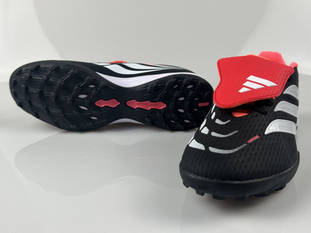 Adidas Predator 2026 TF #大y