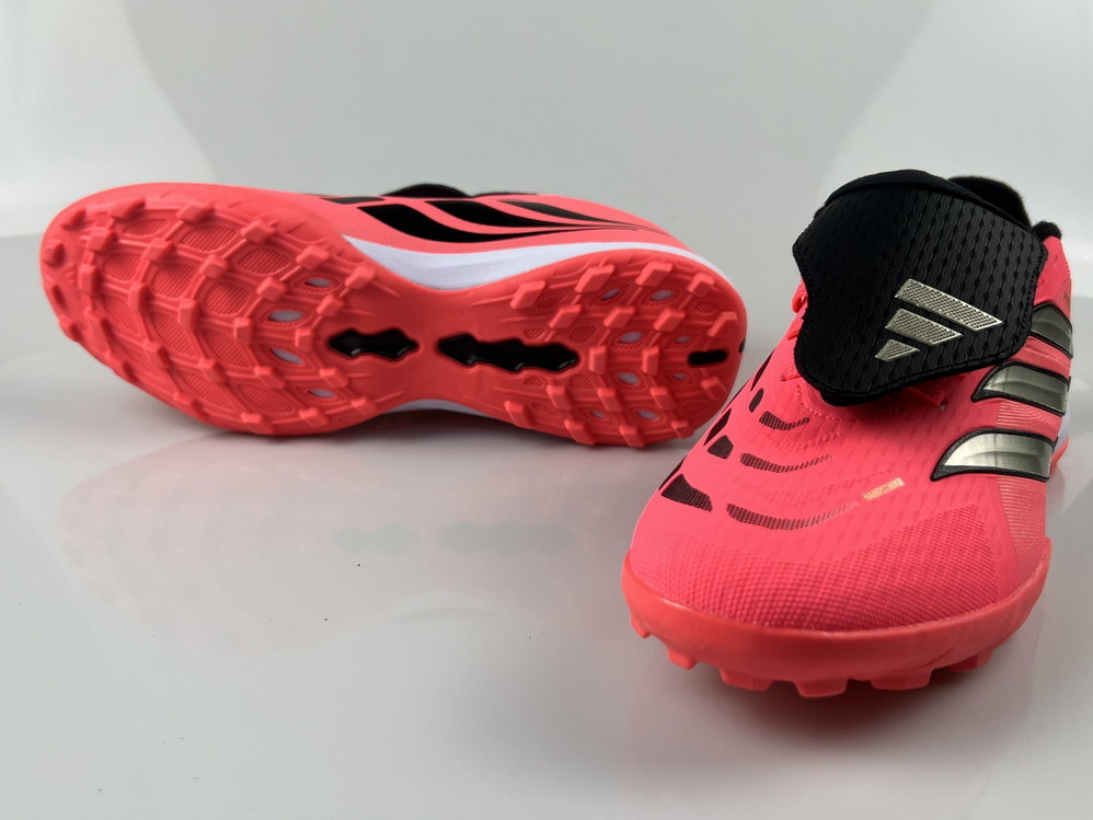 Adidas Predator 2026 TF #大y