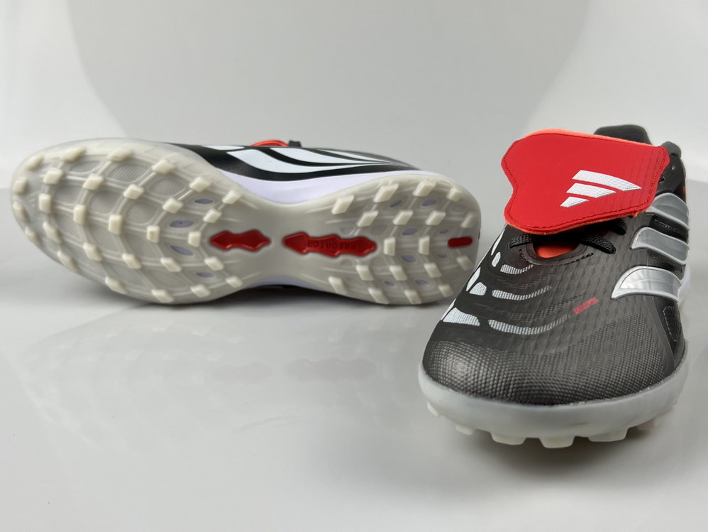 Adidas Predator 2026 TF #大y