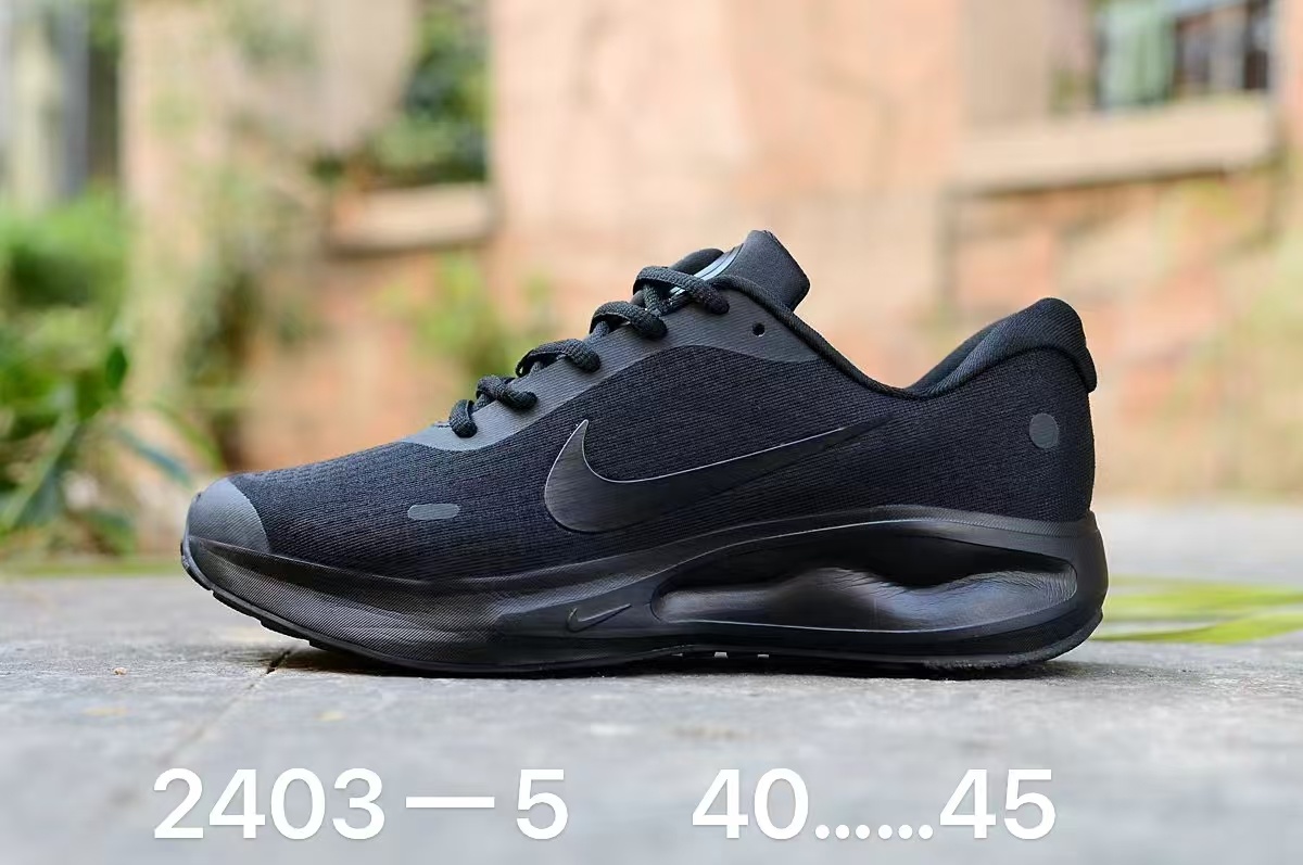 Nike  Journey Run（H-7）