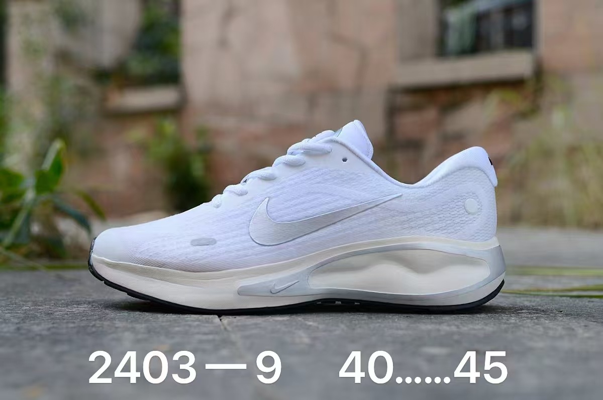 Nike  Journey Run（H-7）