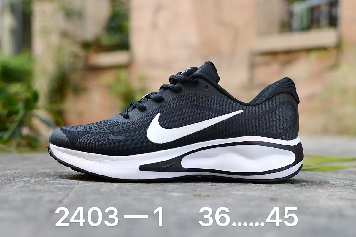 Nike  Journey Run（H-7）