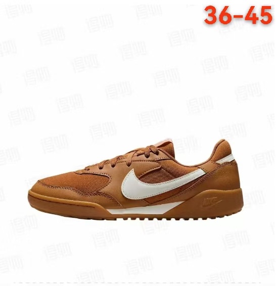 Nike Terra Manta MD 底草钉（G42）