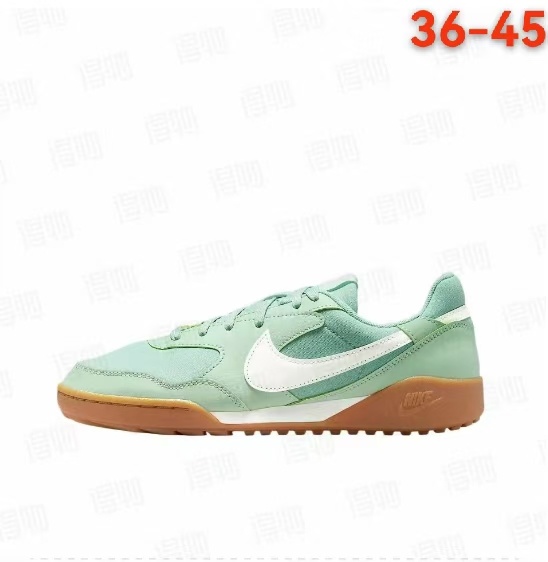 Nike Terra Manta MD 底草钉（G42）