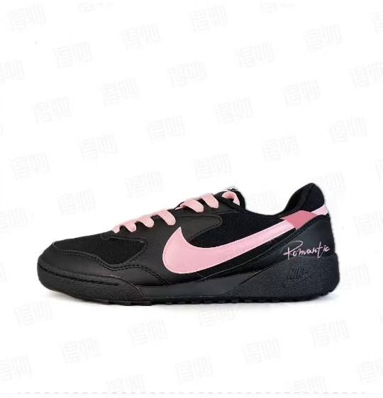 Nike Terra Manta MD 底草钉（G42）