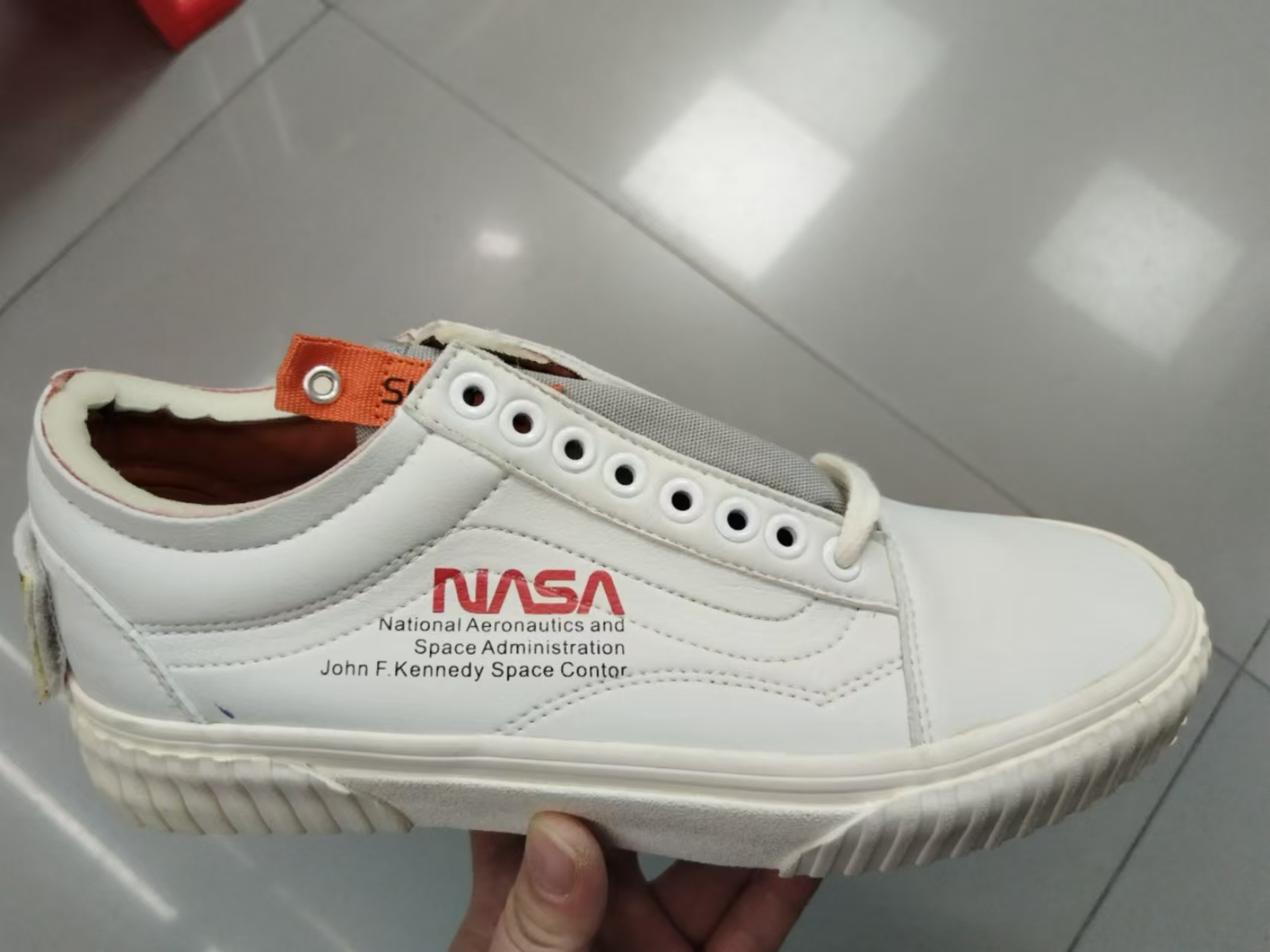 NASA X Van-s（H-13）