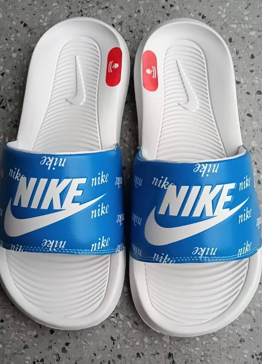 Nike Victori One Slide Print (H-rs)
