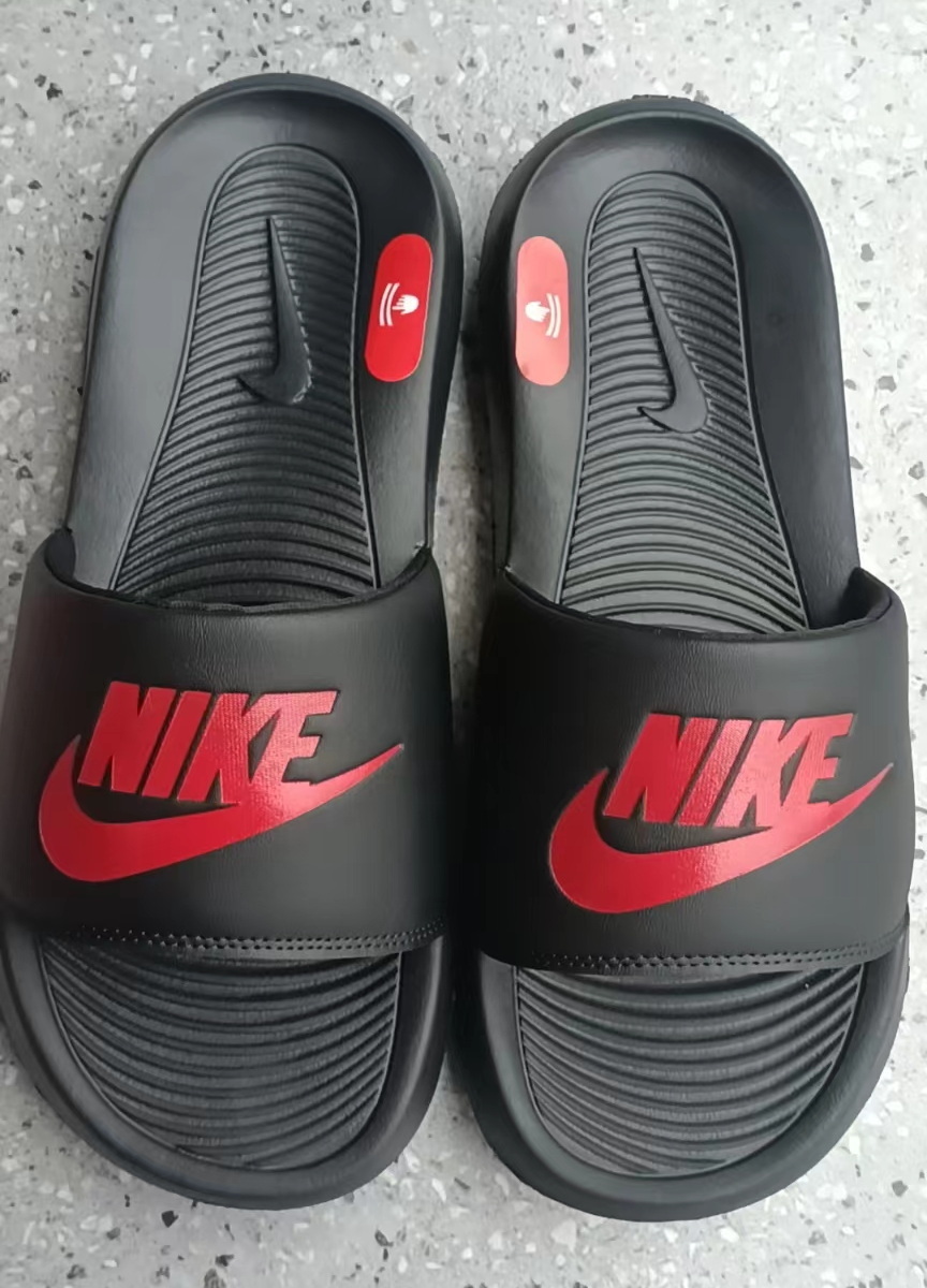 Nike Victori One Slide Print (H-rs)