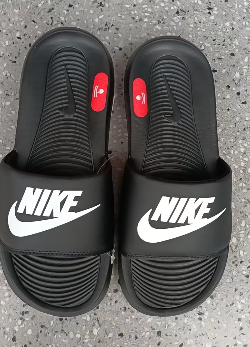 Nike Victori One Slide Print (H-rs)