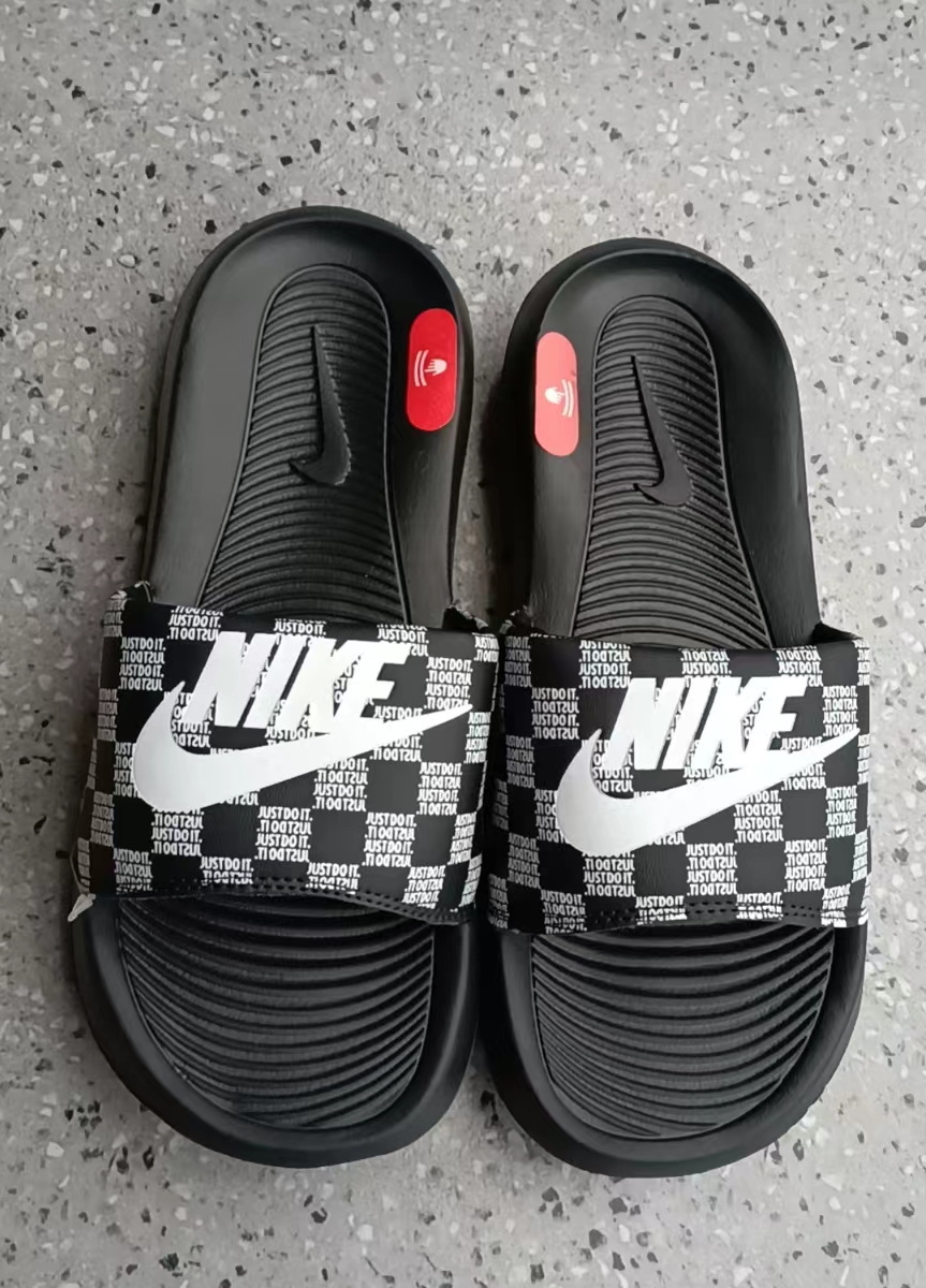Nike Victori One Slide Print (H-rs)