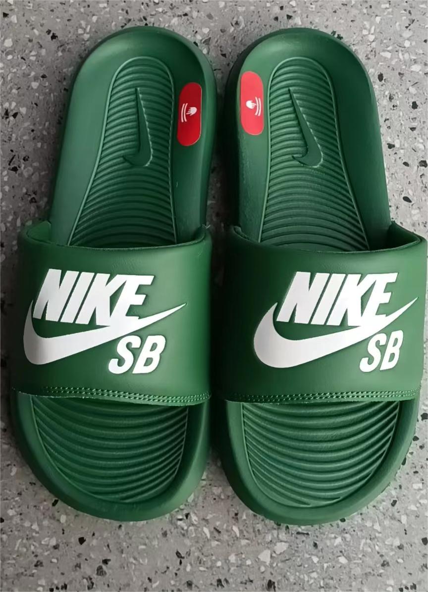 Nike Victori One Slide Print (H-rs)