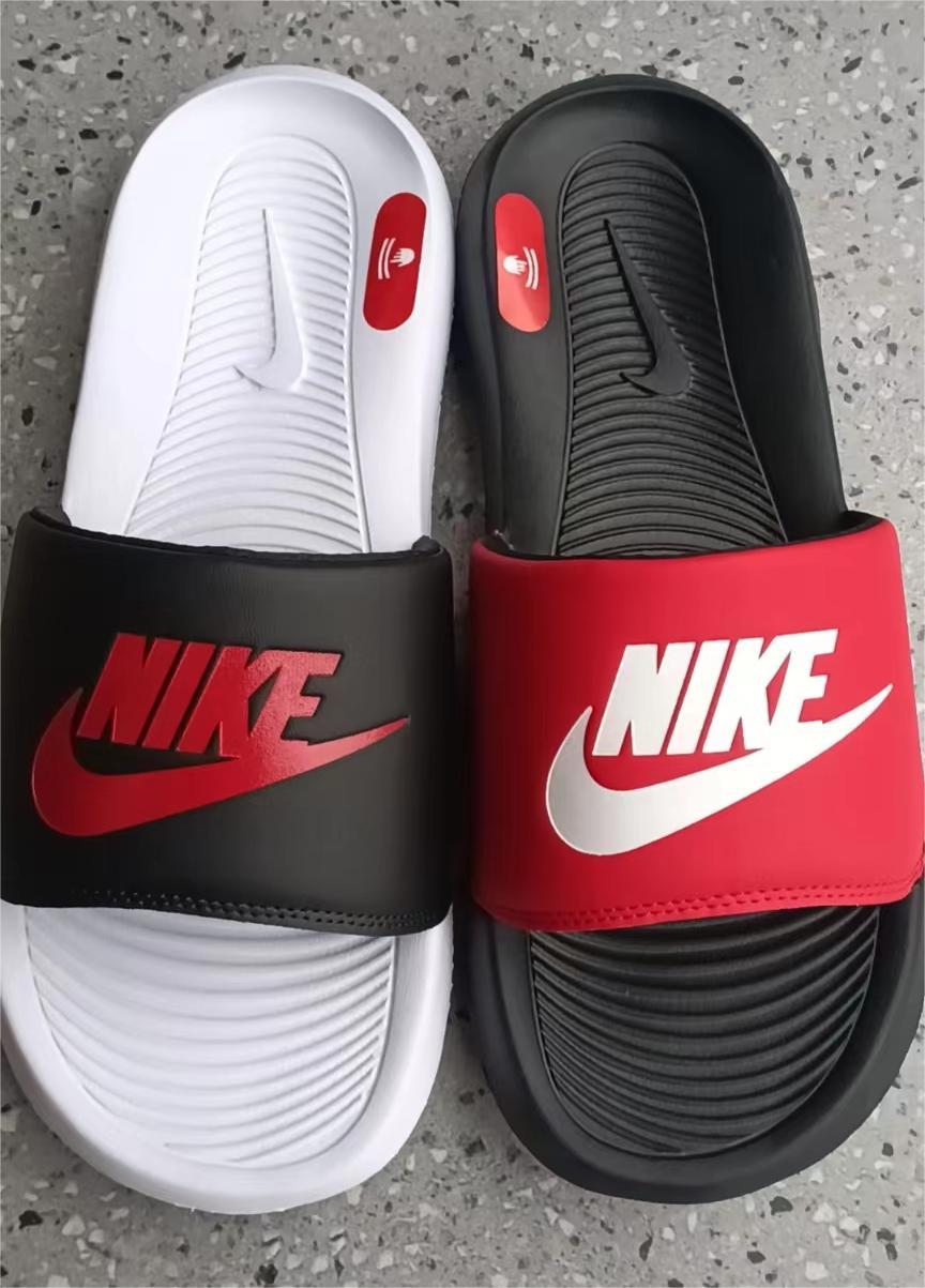 Nike Victori One Slide Print (H-rs)