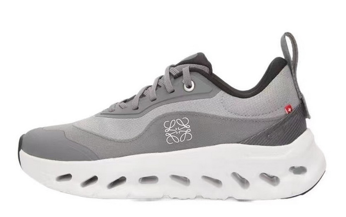 On Running X Loewe (sx55H)