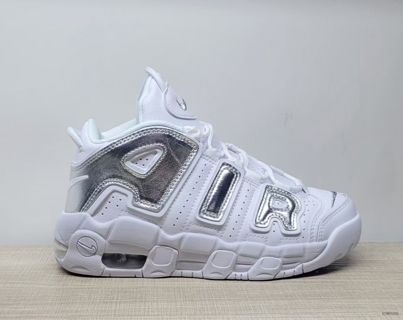 Air Uptempo Kids 皮蓬童鞋（F119）
