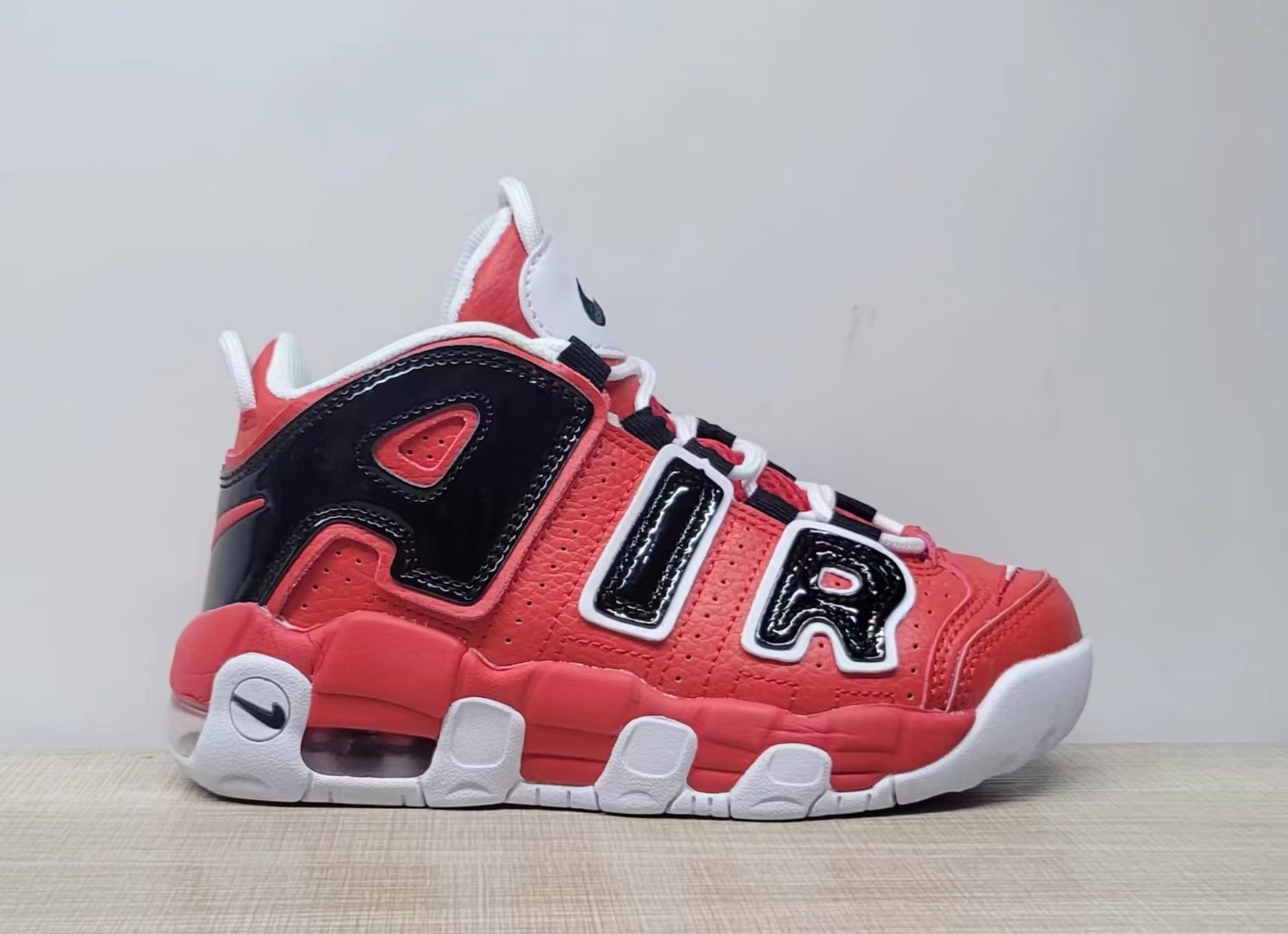 Air Uptempo Kids 皮蓬童鞋（F119）