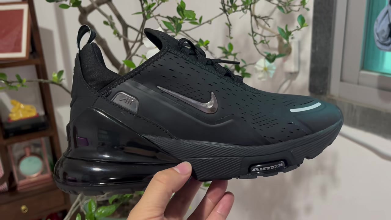 Air Max 270 PRM（F35 C33 G56 C33 H-9  030 D42）