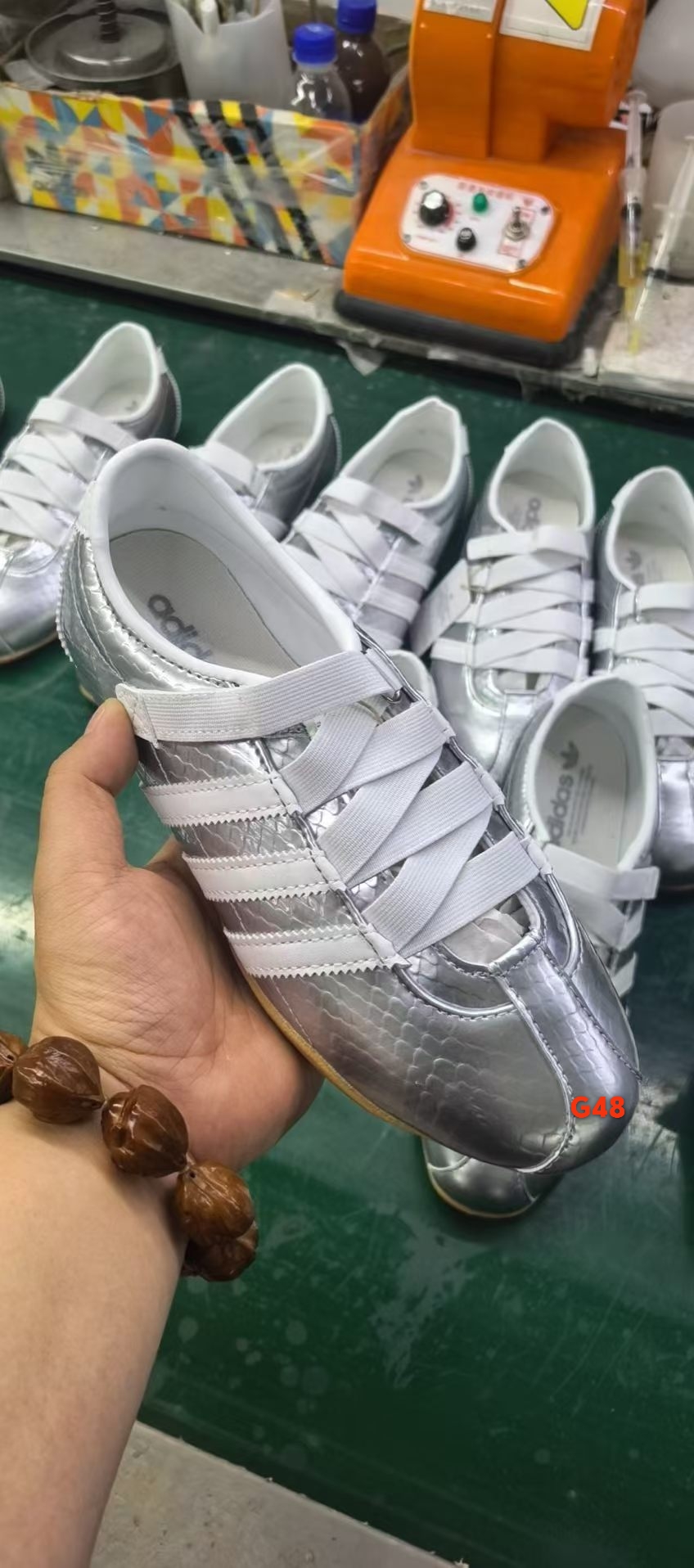 Adidas Tokyo Jane（G48 ​