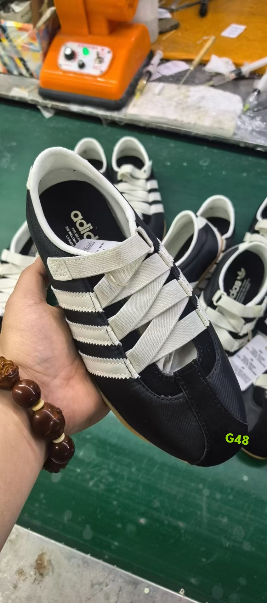 Adidas Tokyo Jane（G48 ​