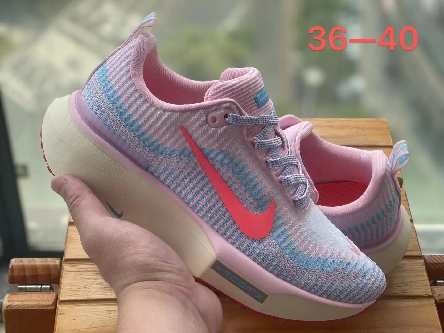 Nike Invincible Run 4 (H-63 B7)