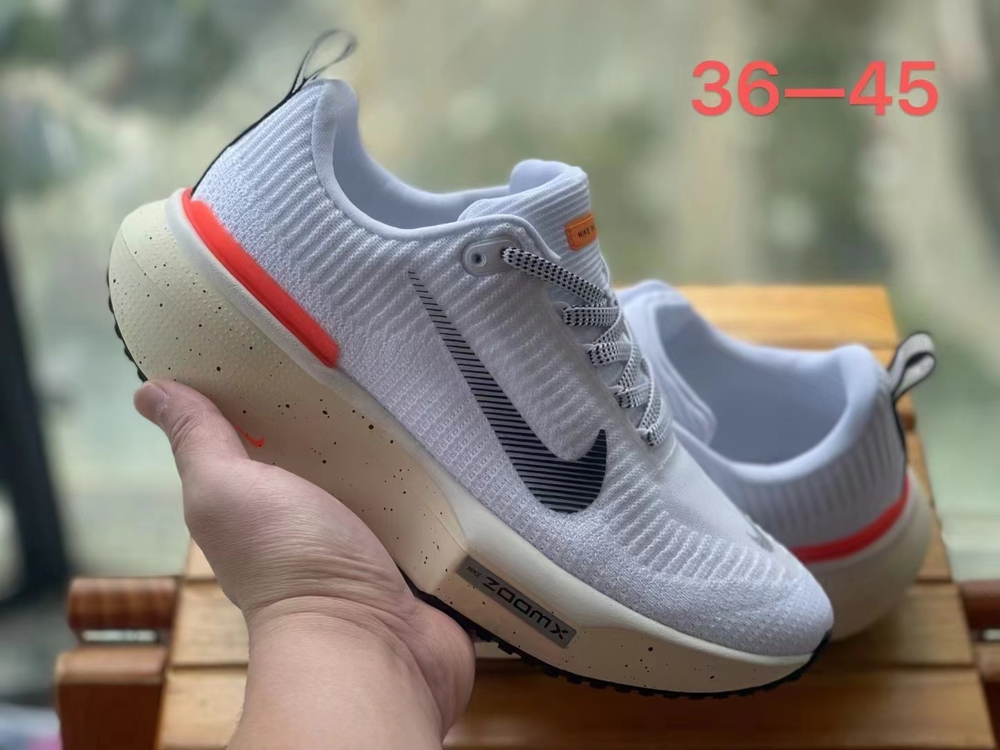 Nike Invincible Run 4 (H-63 B7)