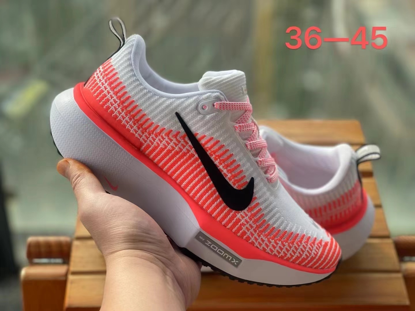 Nike Invincible Run 4 (H-63 B7)