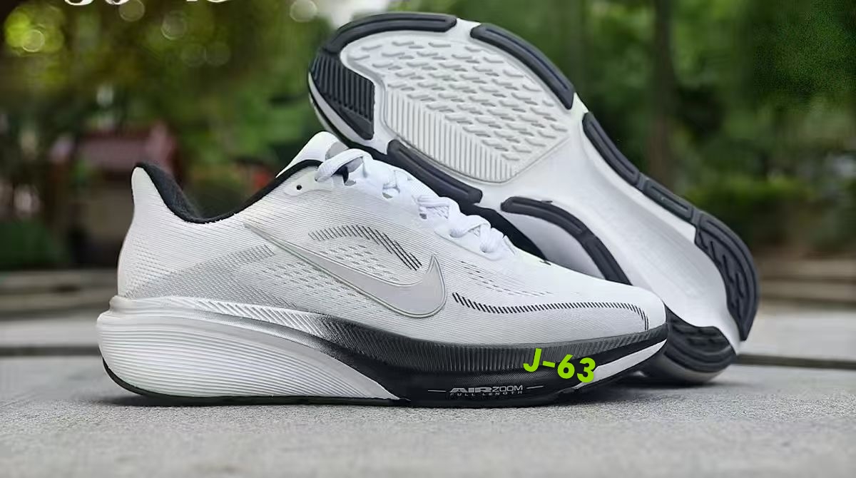 Nike Pegasus 42 (J-63)