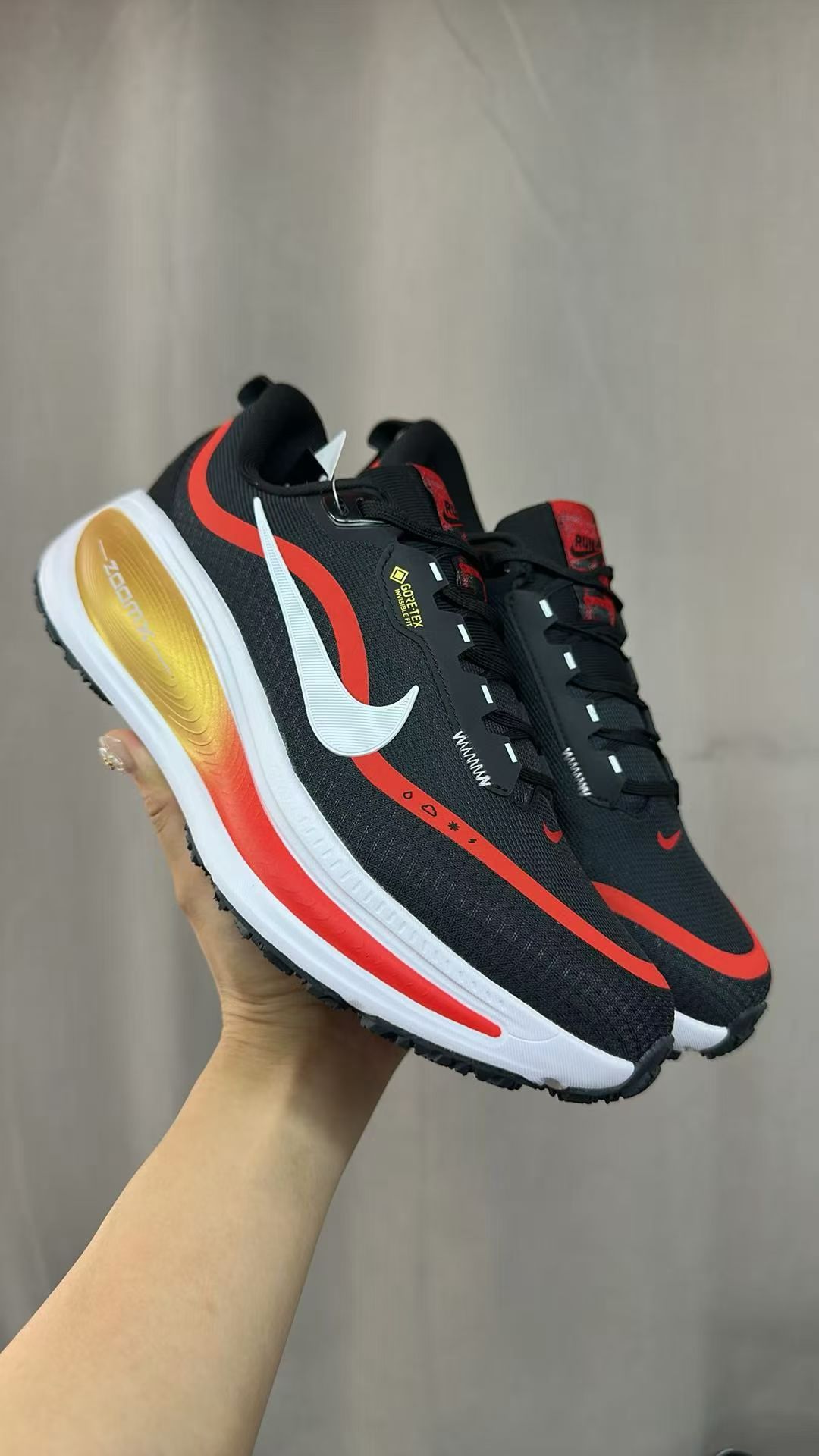 Nike Zoom X Gore-Tex (J-56)