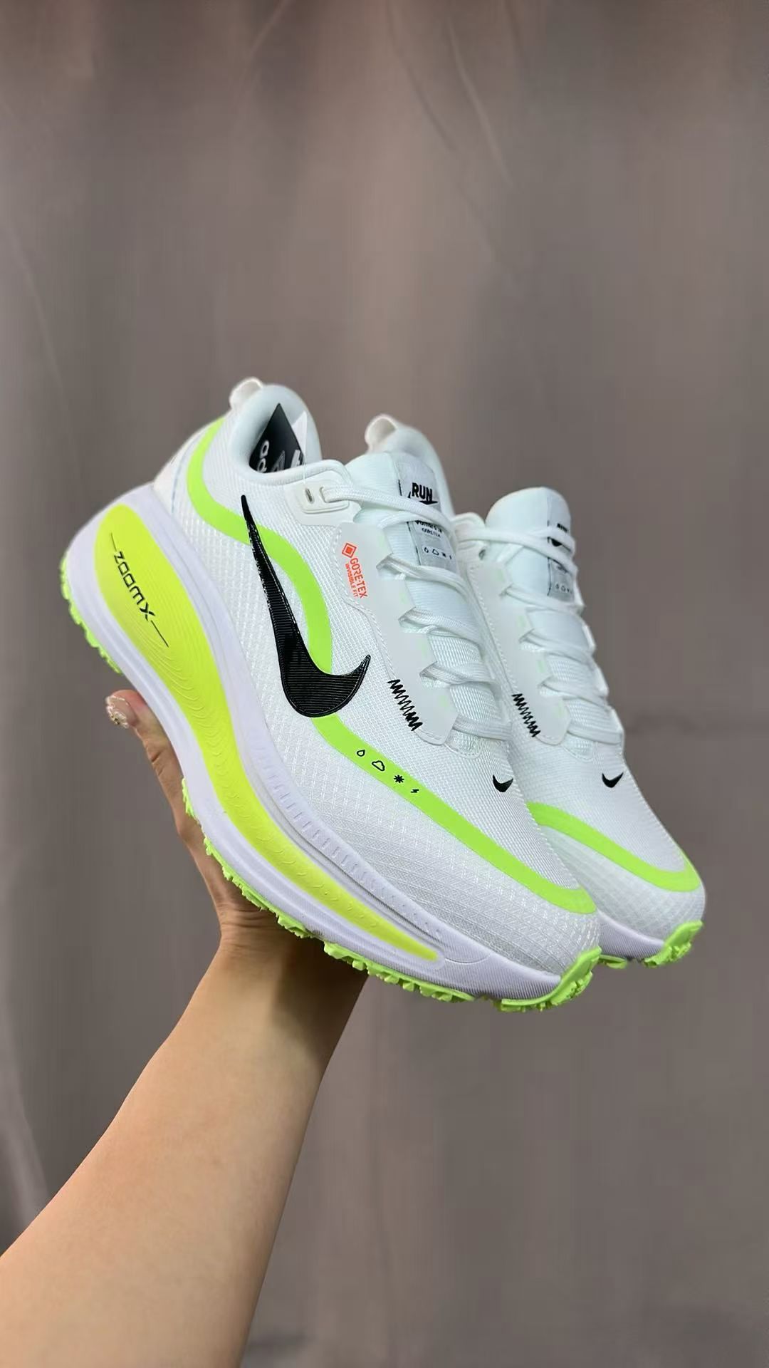 Nike Zoom X Gore-Tex (J-56)