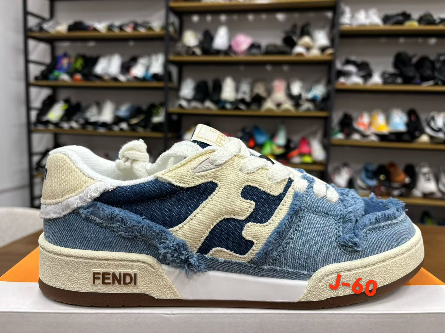 Fendi（J-60）