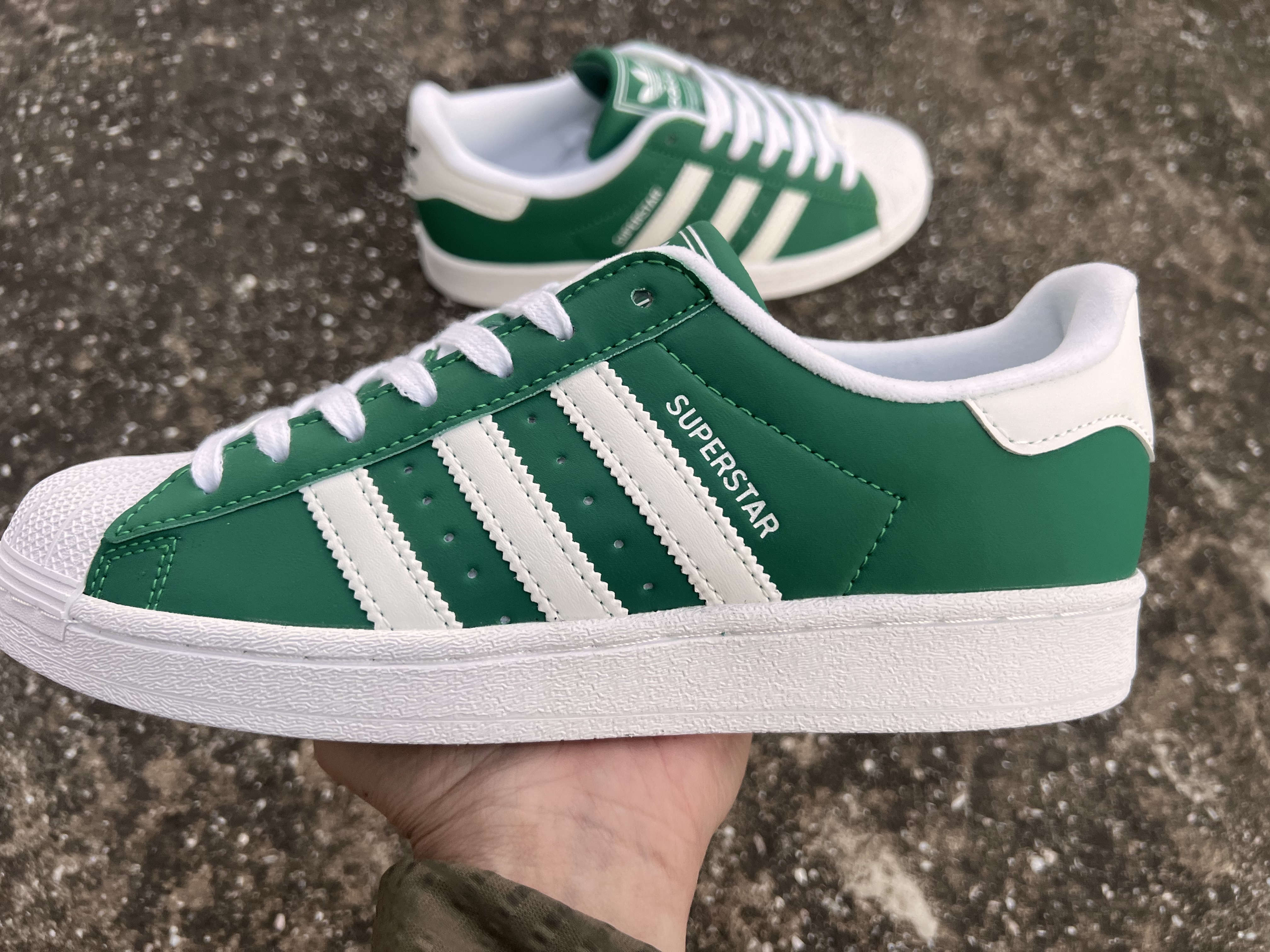 Adidas Superstar（J-90）