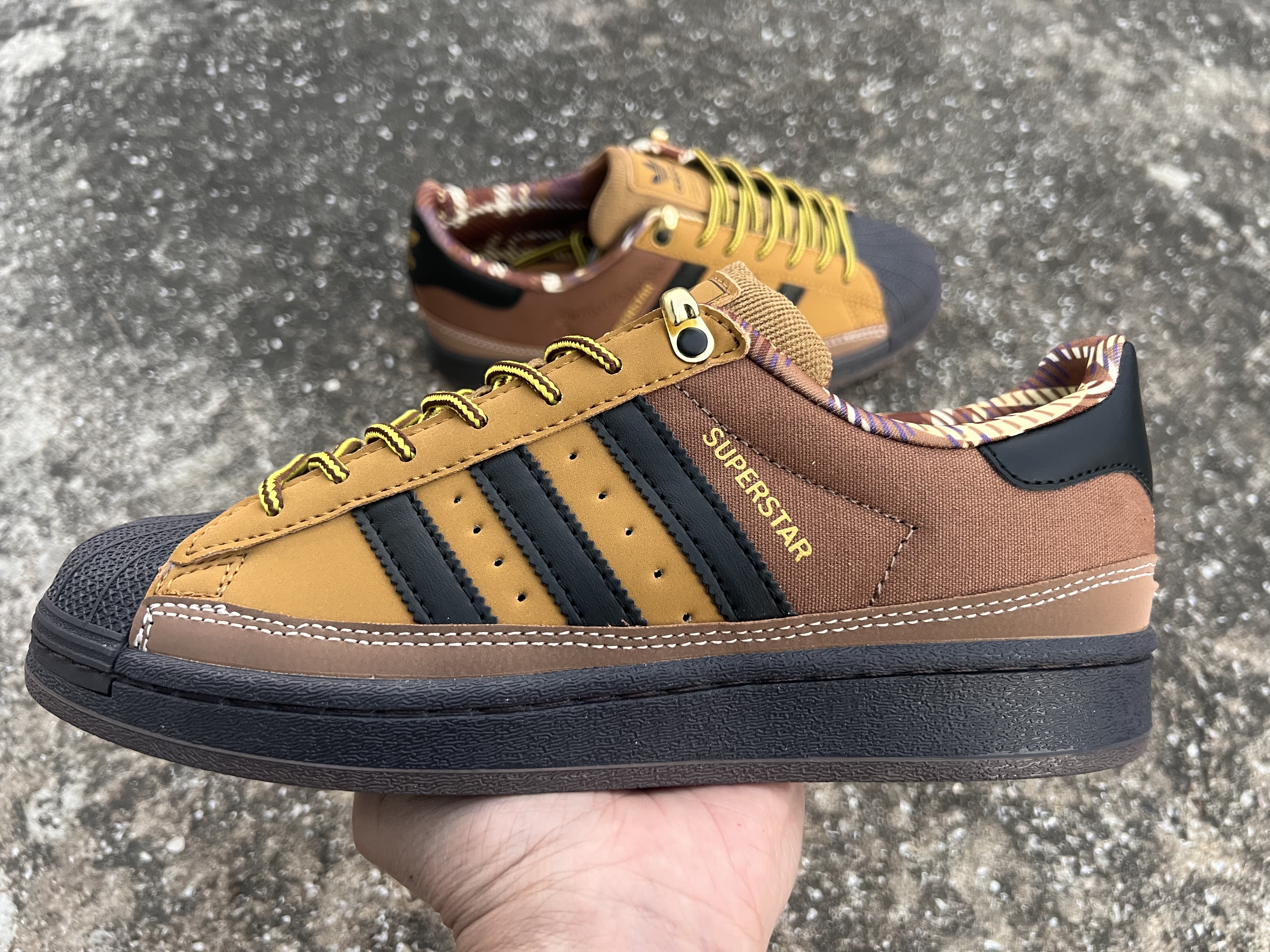 Adidas Superstar（J-90）