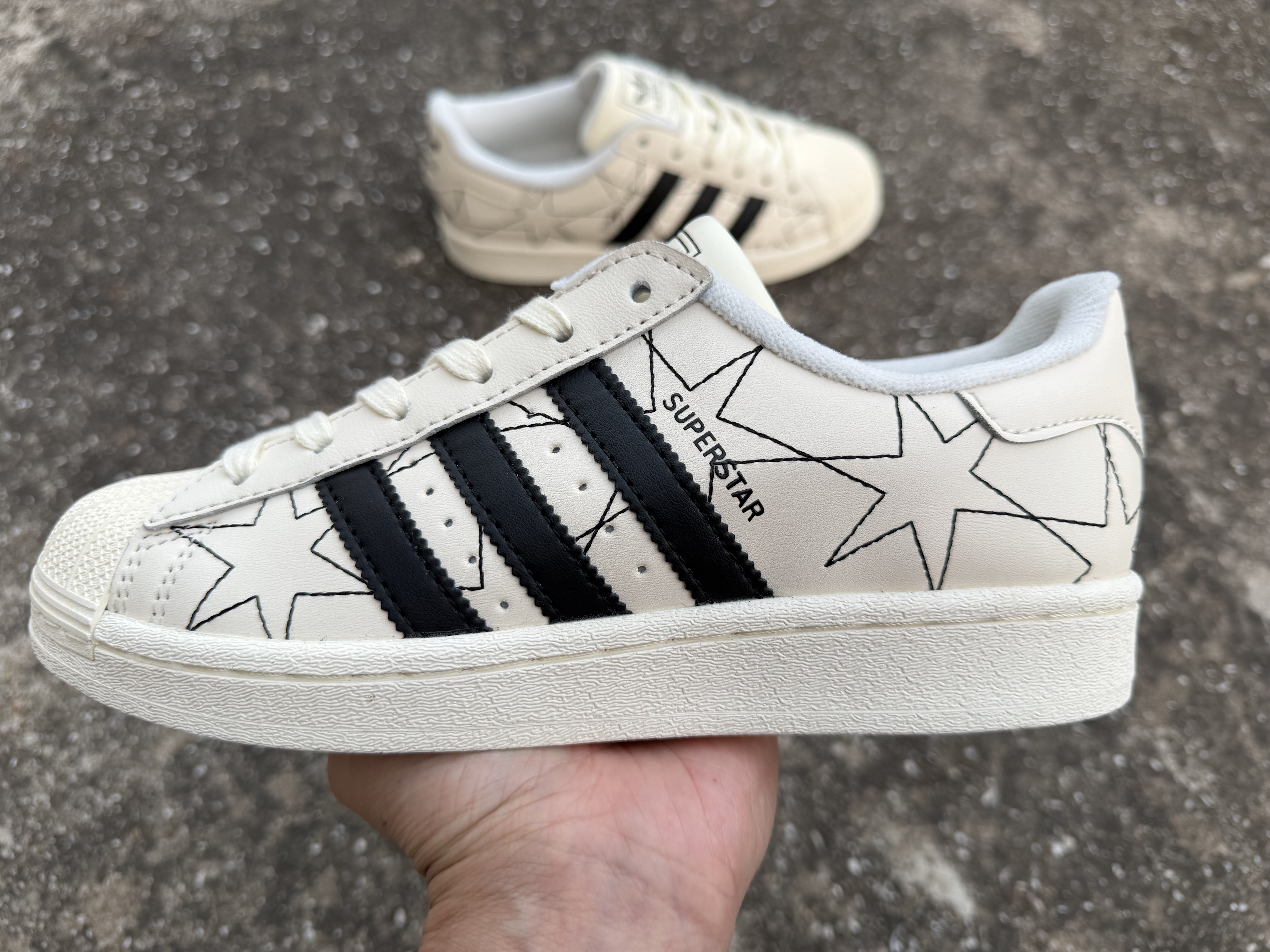 Adidas Superstar（J-90）