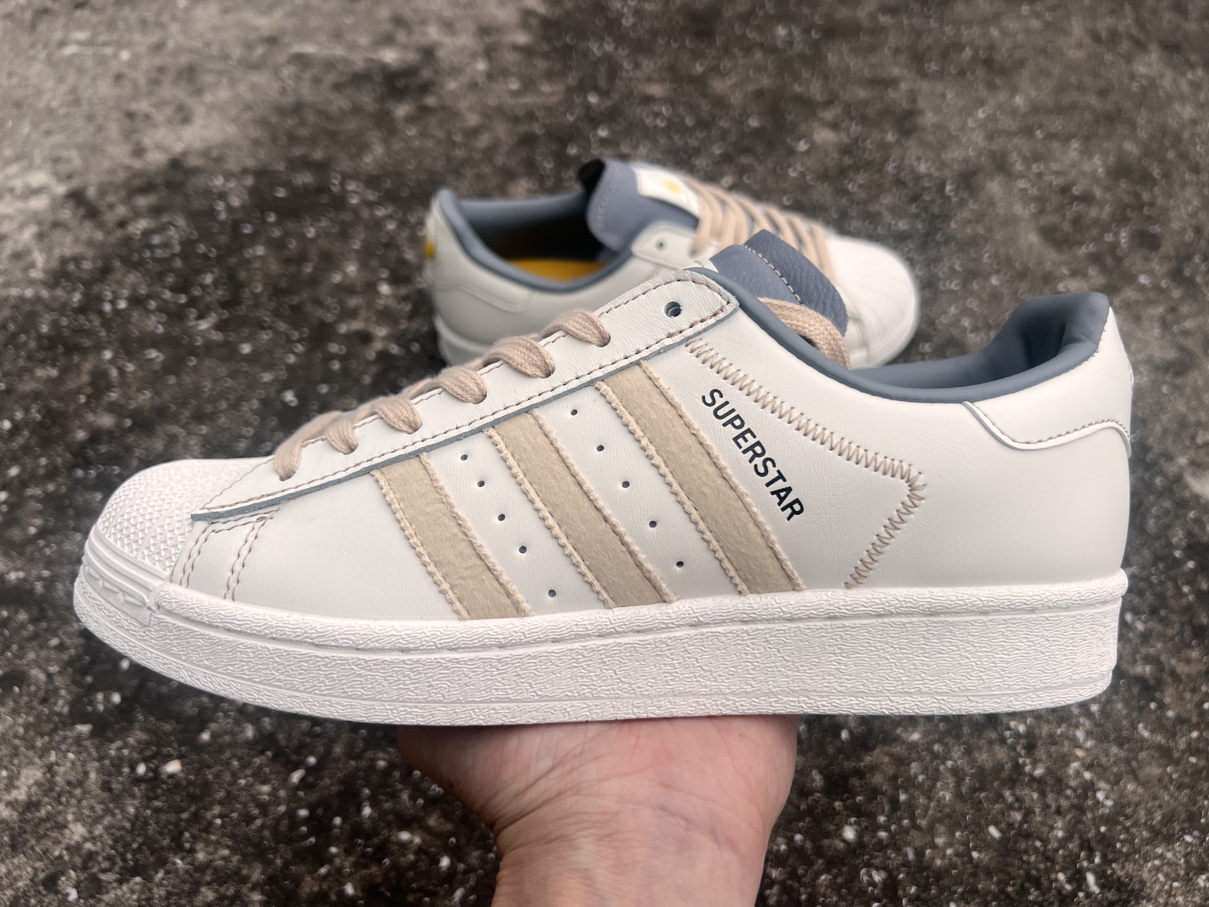 Adidas Superstar（J-90）