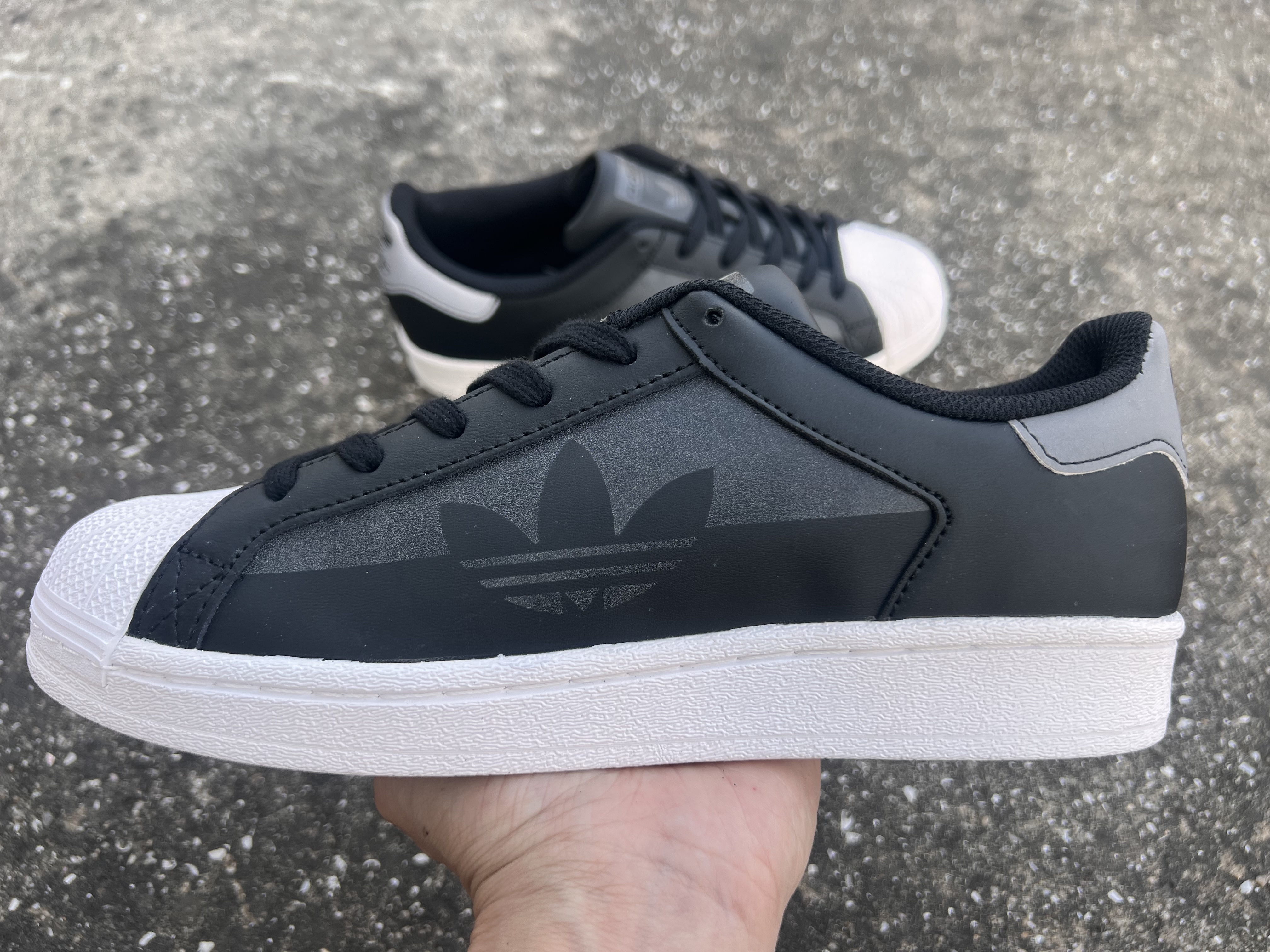 Adidas Superstar（J-90）