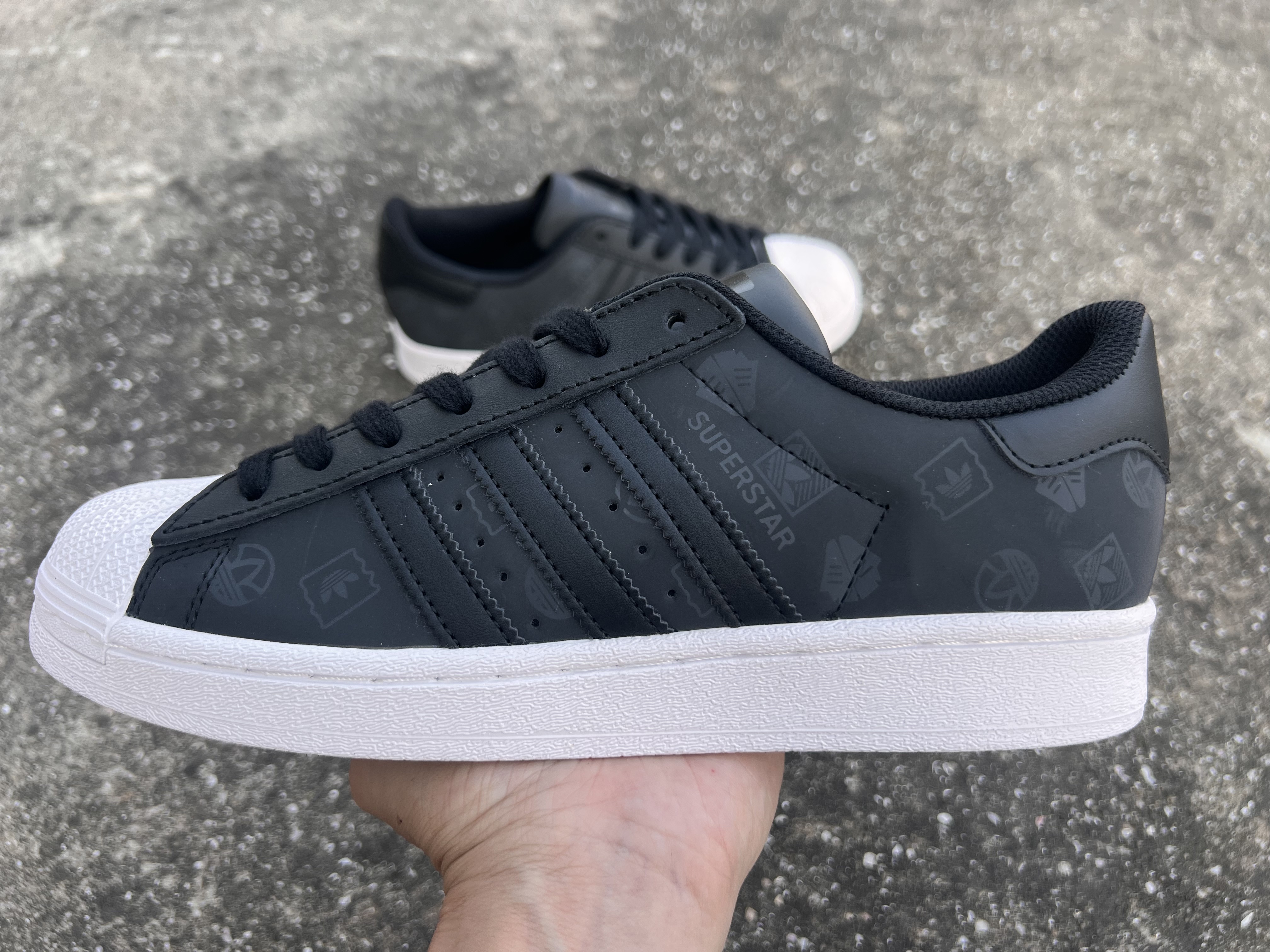 Adidas Superstar（J-90）