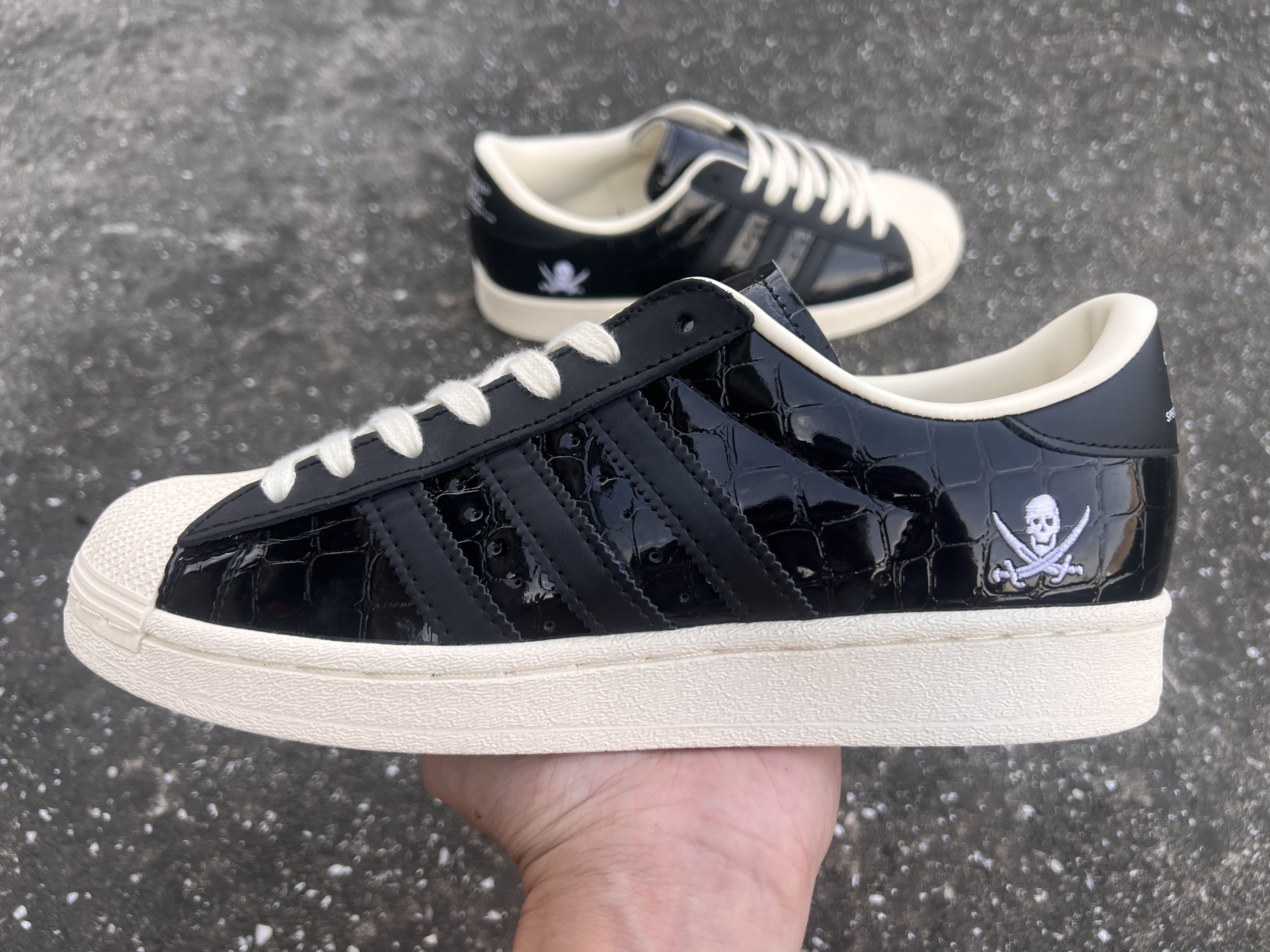 Adidas Superstar（J-90）