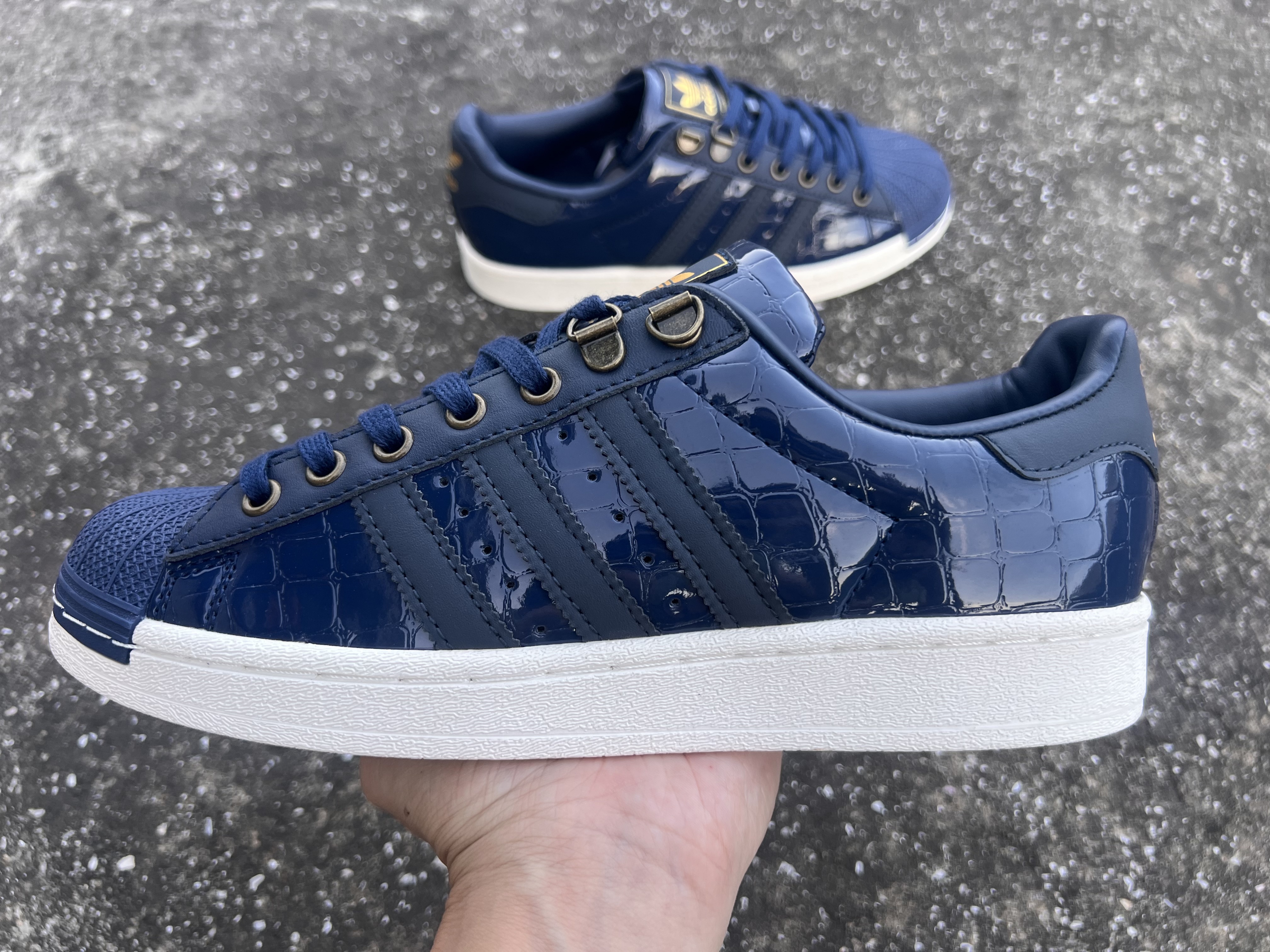 Adidas Superstar（J-90）