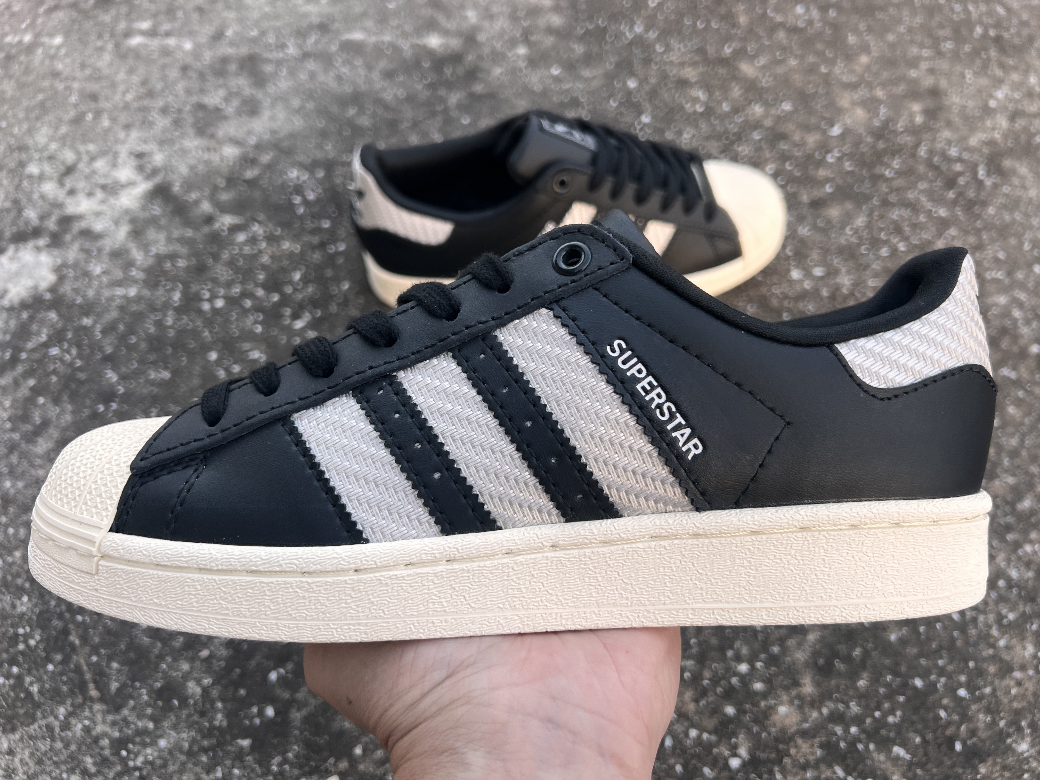 Adidas Superstar（J-90）