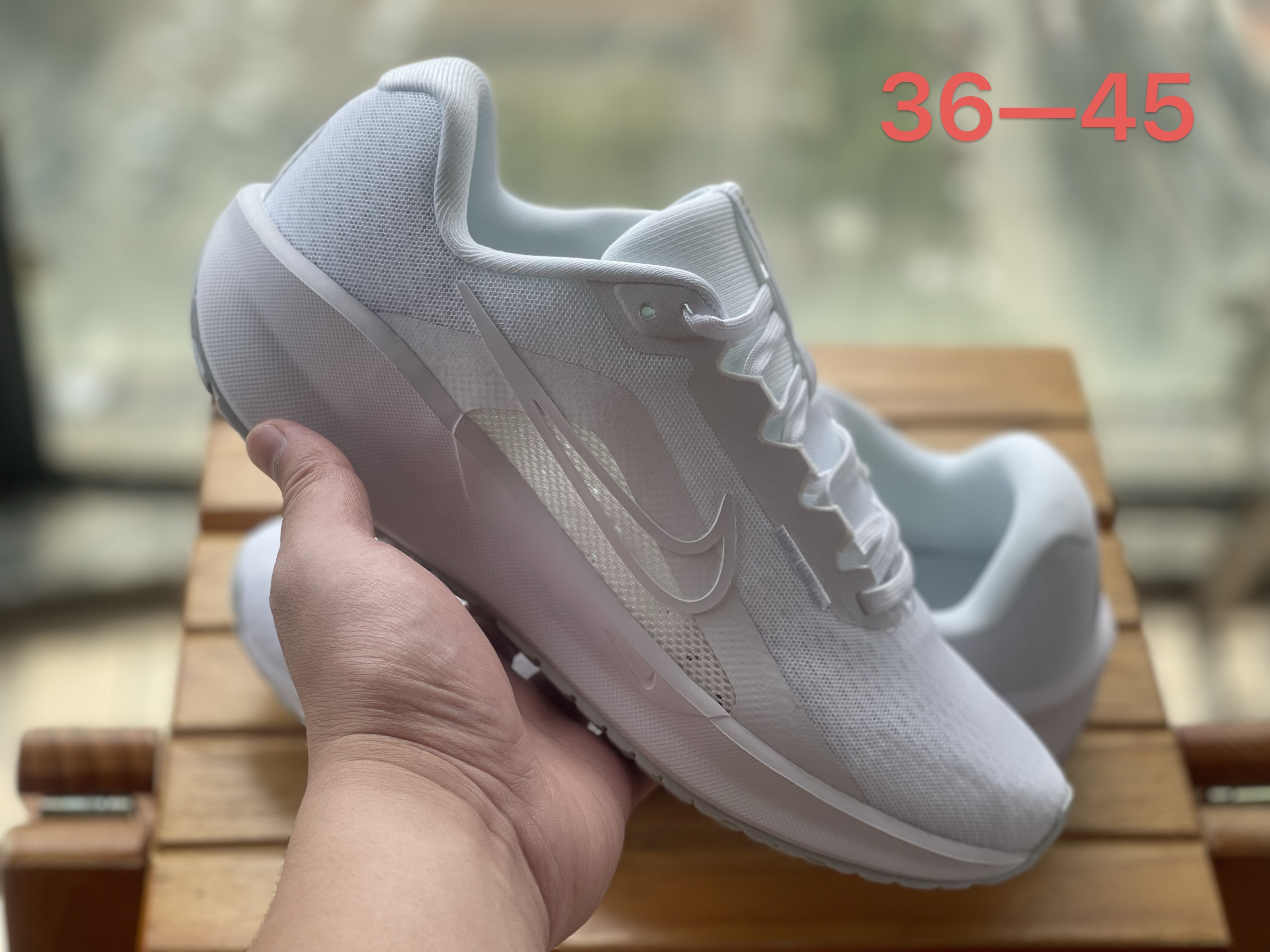 Nike Downshifter 13 回游者(H-63)
