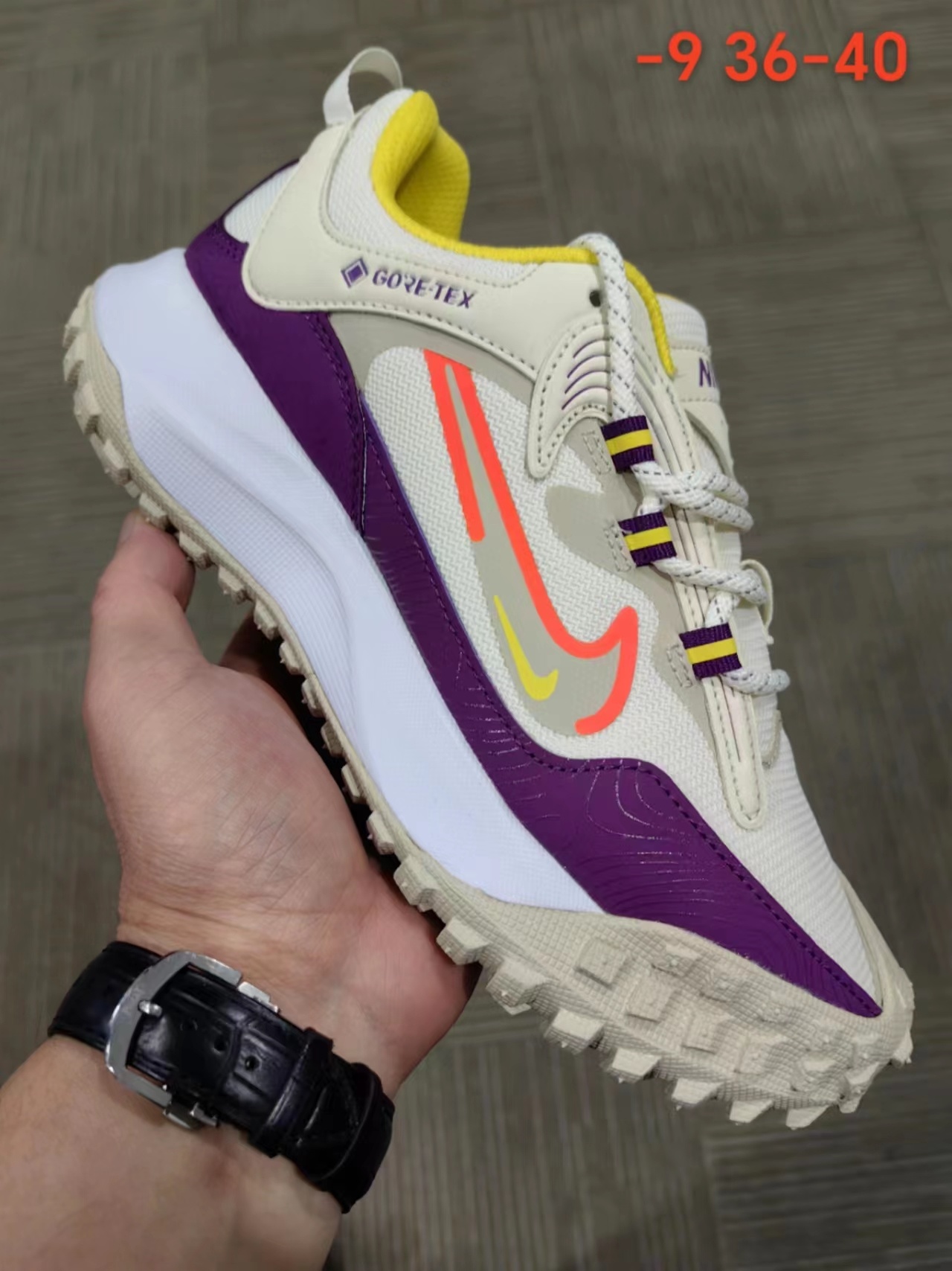 Nike Gore-Tex Low