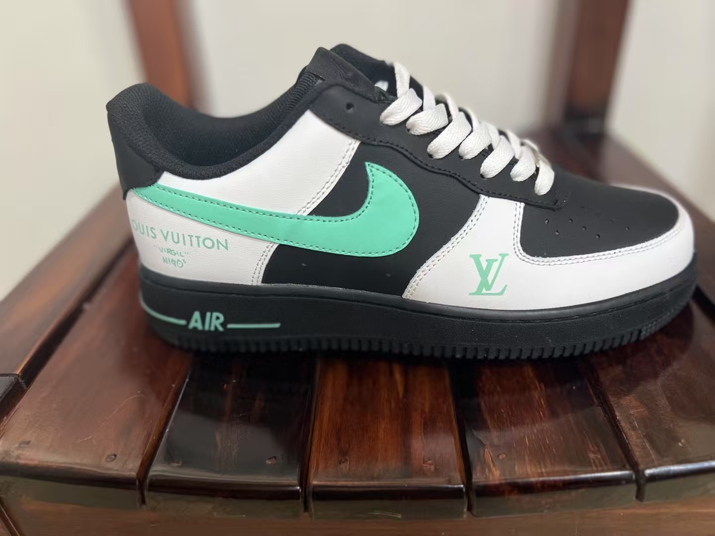 Air Force 1（F11）